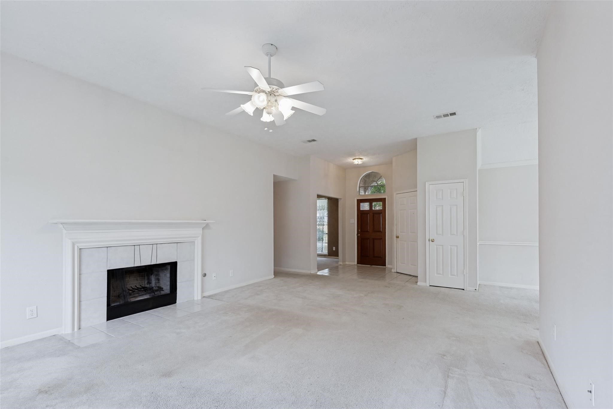 6811 Shelby Oaks Drive Property Photo 8