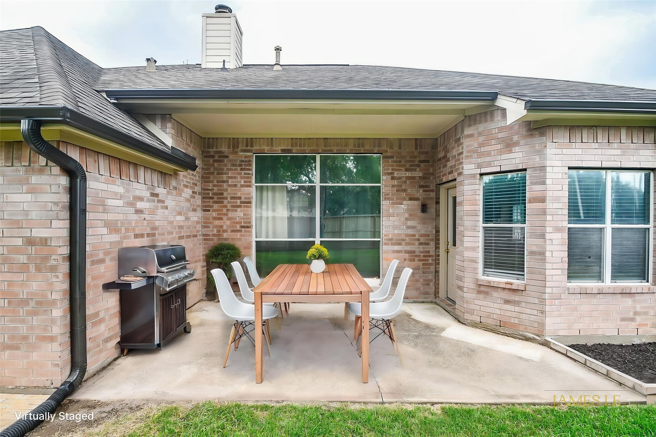 6811 Shelby Oaks Drive Property Photo 8