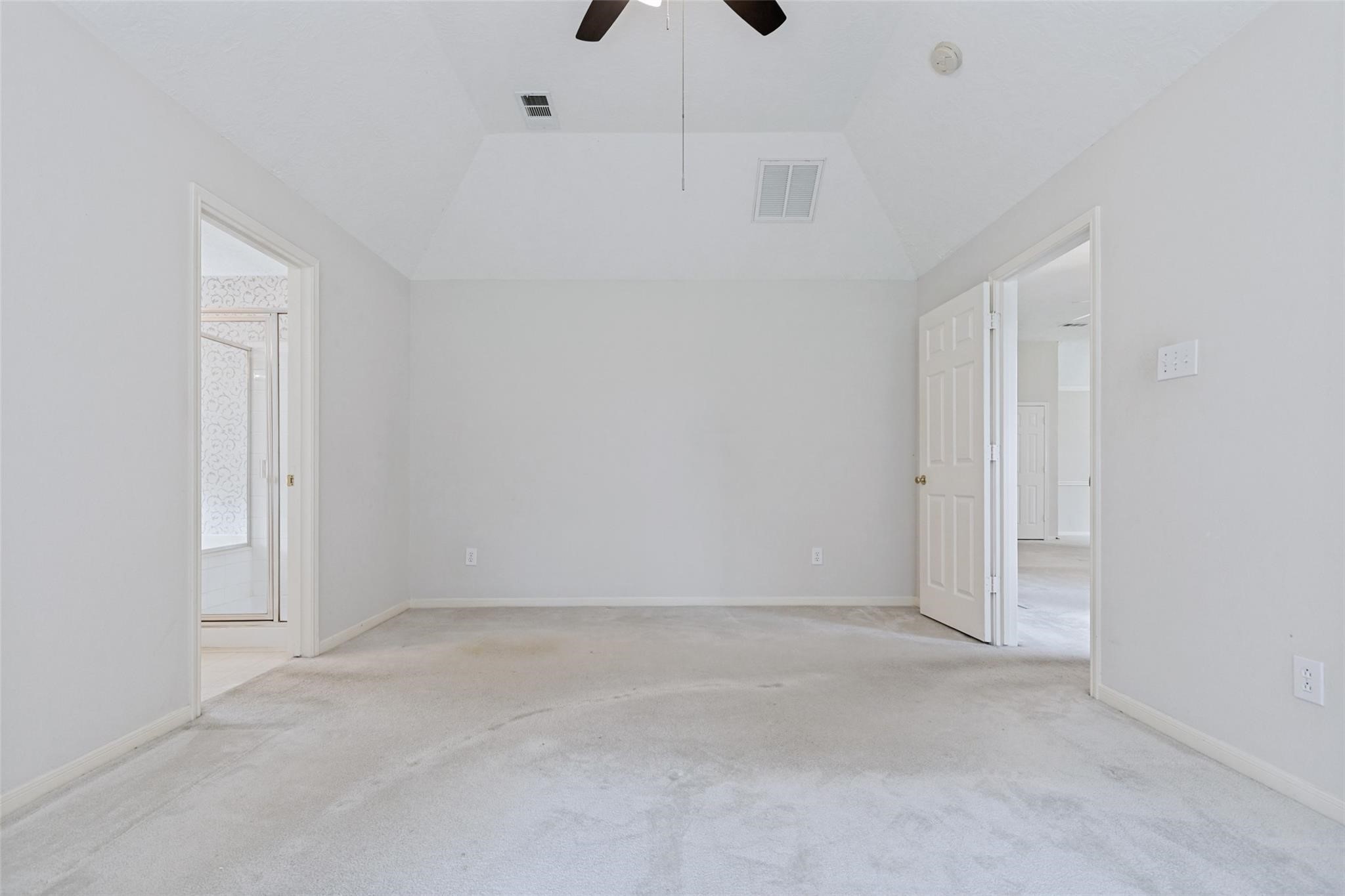 6811 Shelby Oaks Drive Property Photo 12