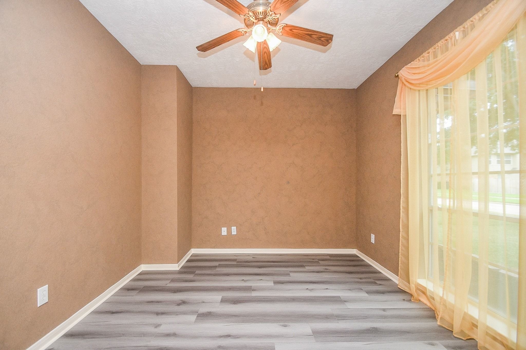 6811 Shelby Oaks Drive Property Photo 12