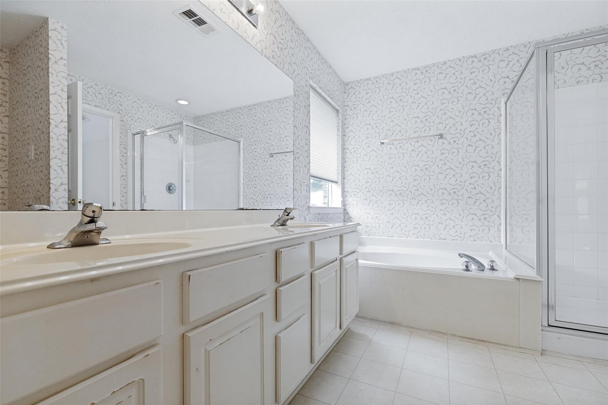 6811 Shelby Oaks Drive Property Photo 13
