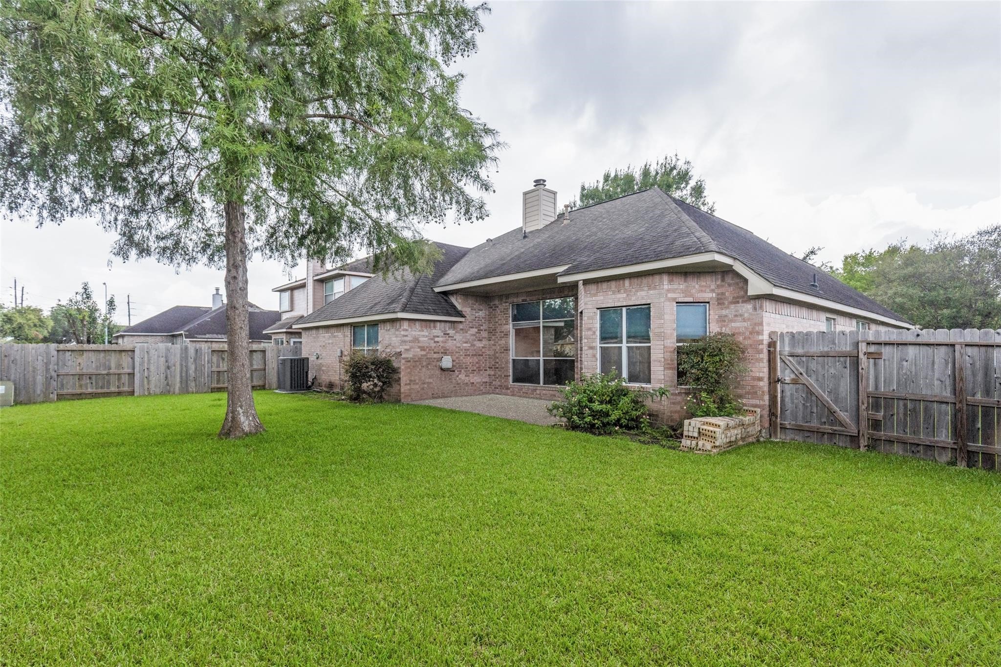 6811 Shelby Oaks Drive Property Photo 23