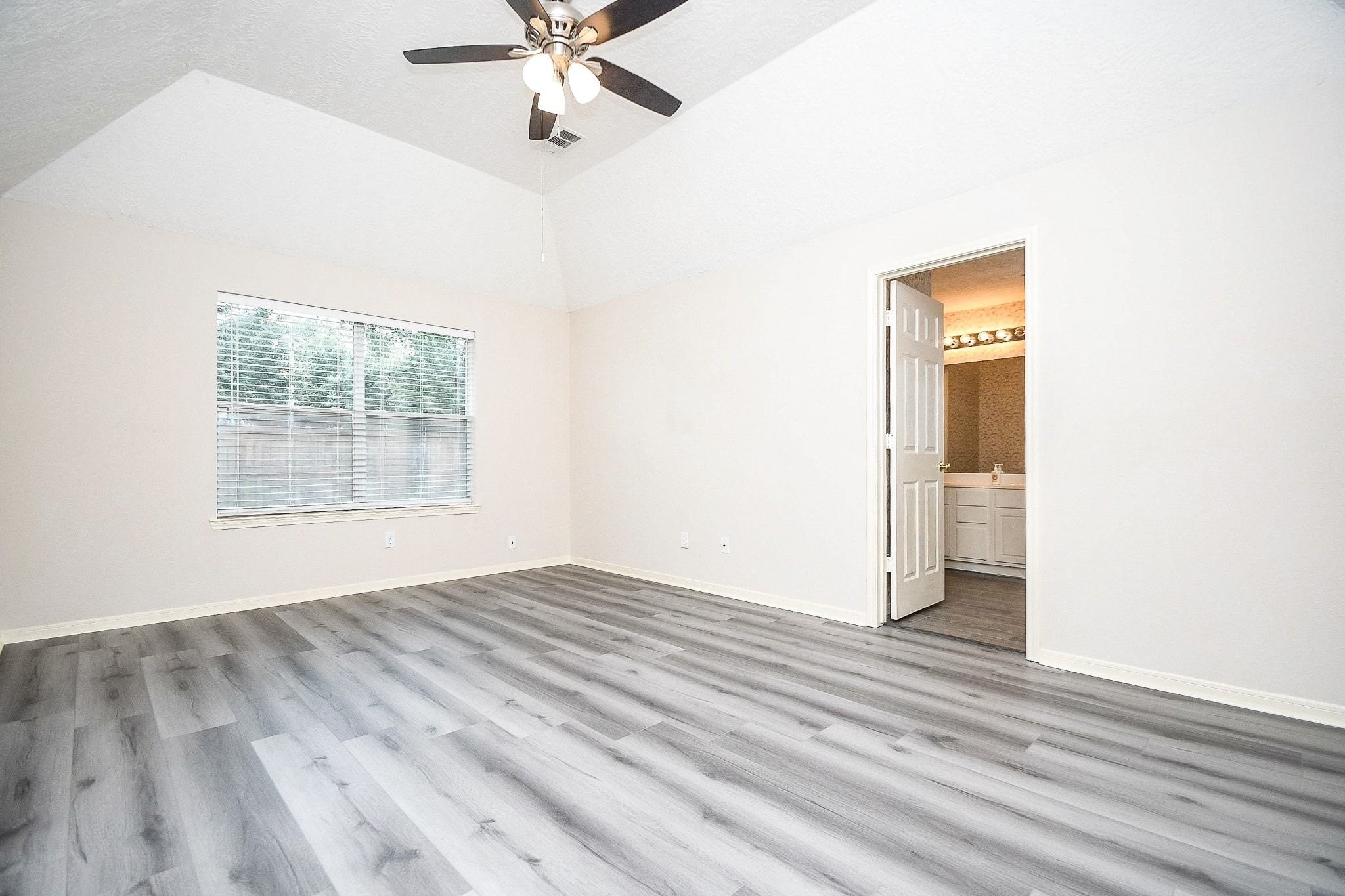 6811 Shelby Oaks Drive Property Photo 31