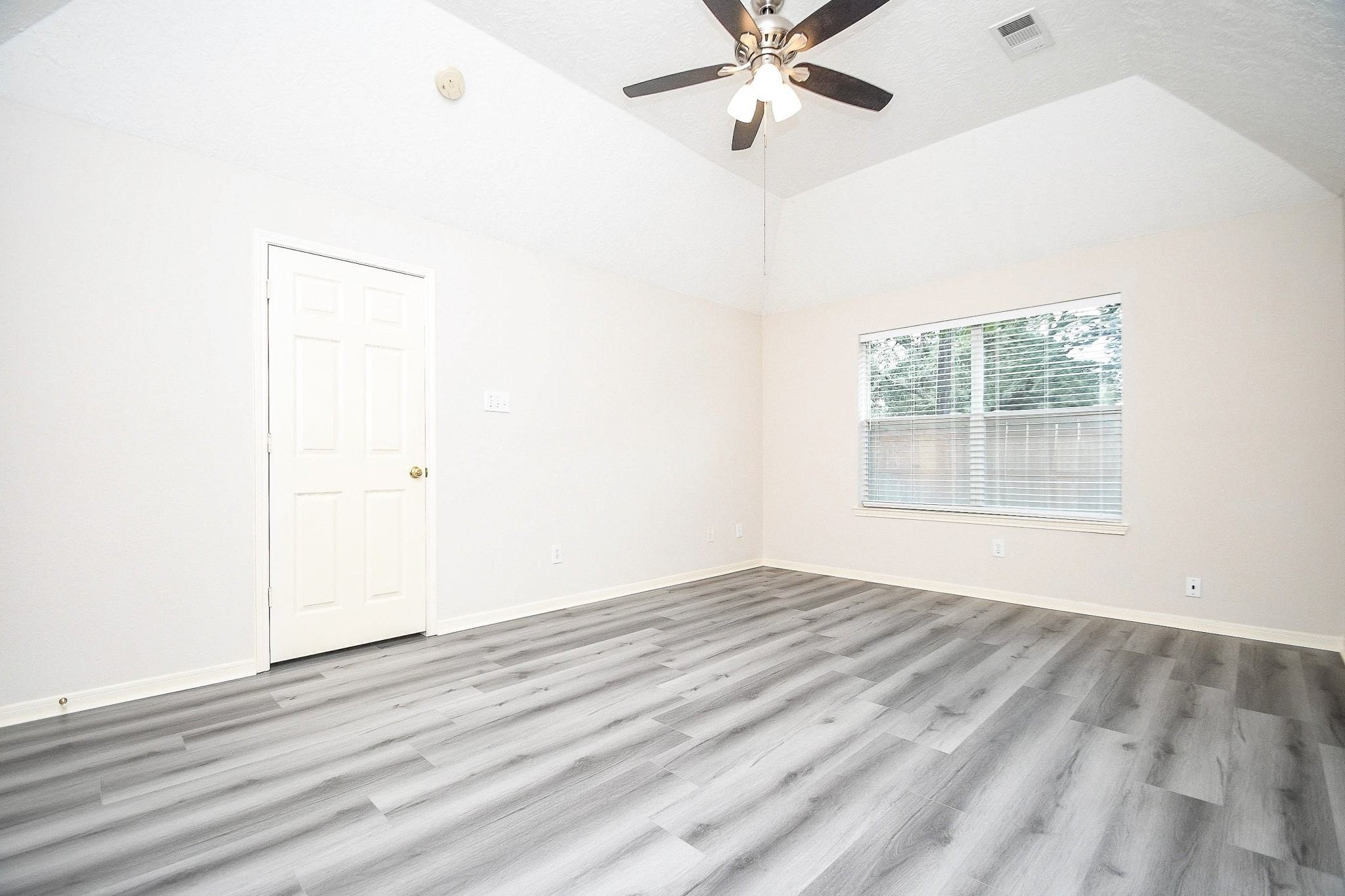 6811 Shelby Oaks Drive Property Photo 34