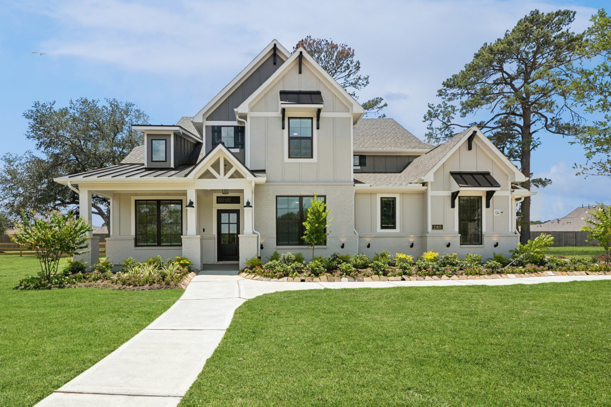 21815 Hibiscus Hedge Trail Property Photo 1