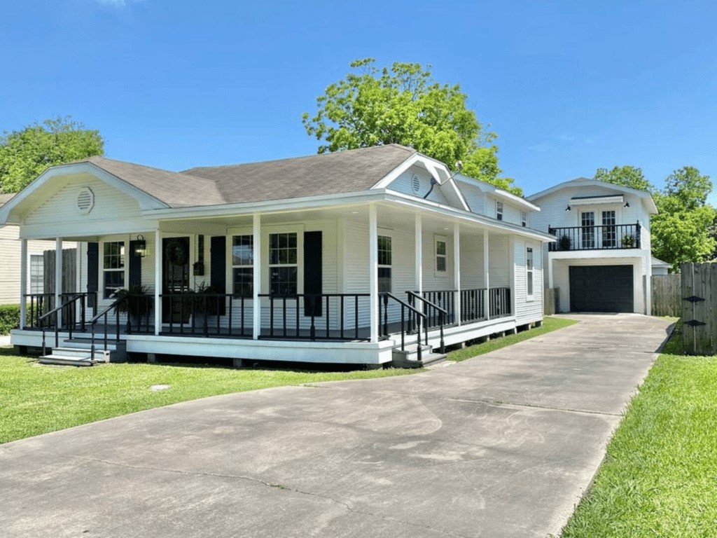 6716 Jefferson Boulevard Property Photo 1