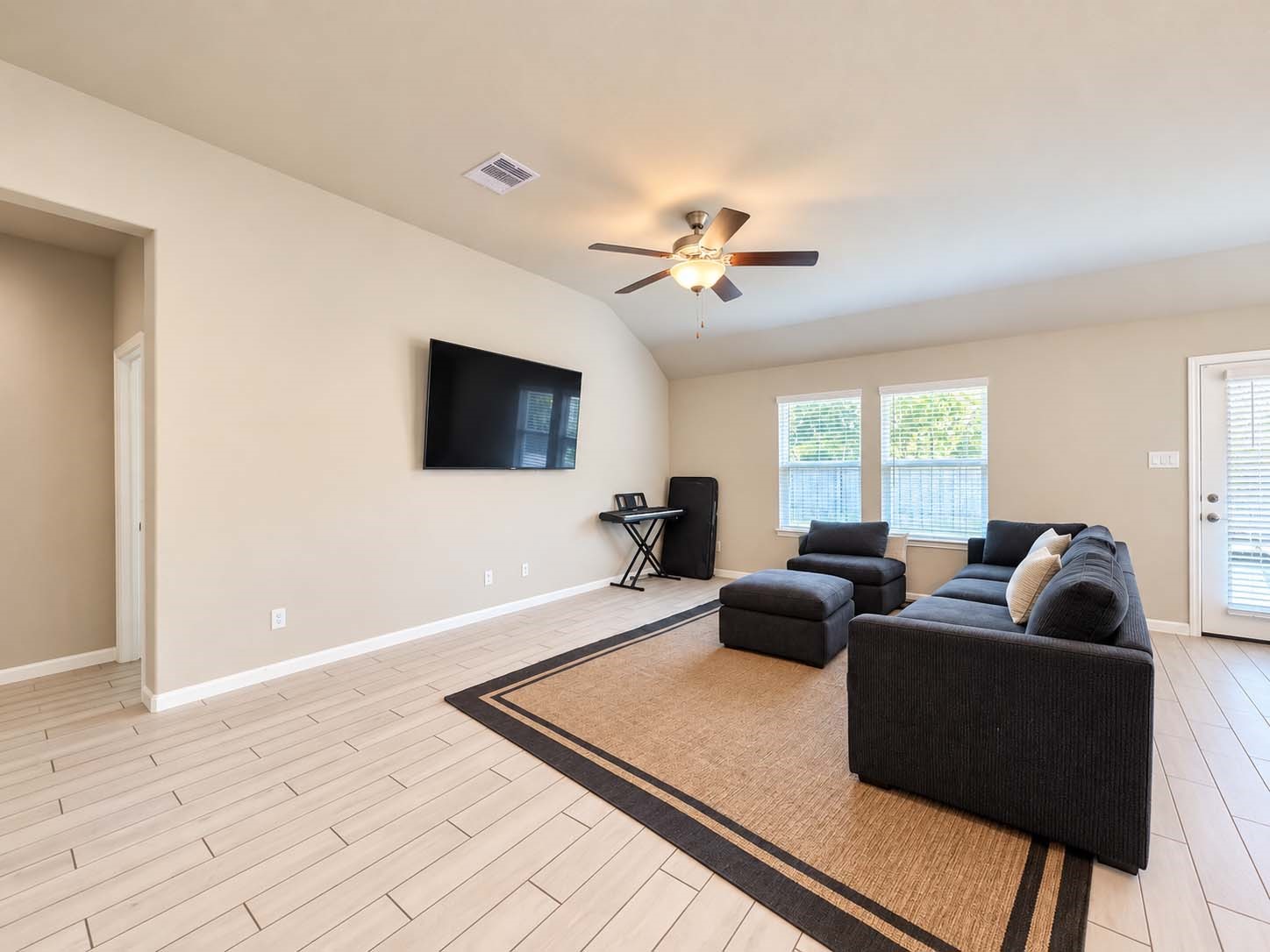 1211 Dry Cork Circle Property Photo 11