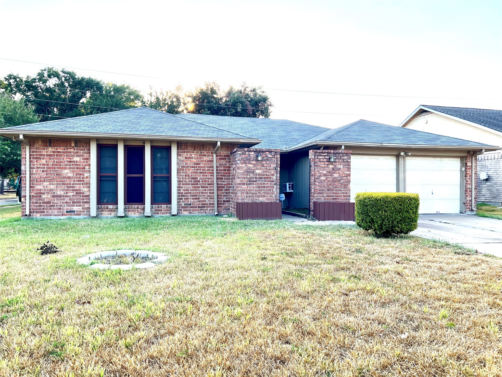 15950 Manfield Drive Property Photo 2