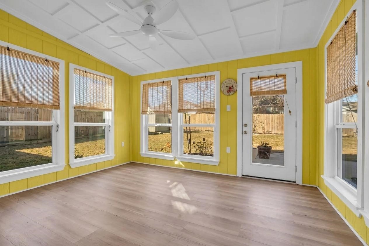 242 Sunset Path N Property Photo 6