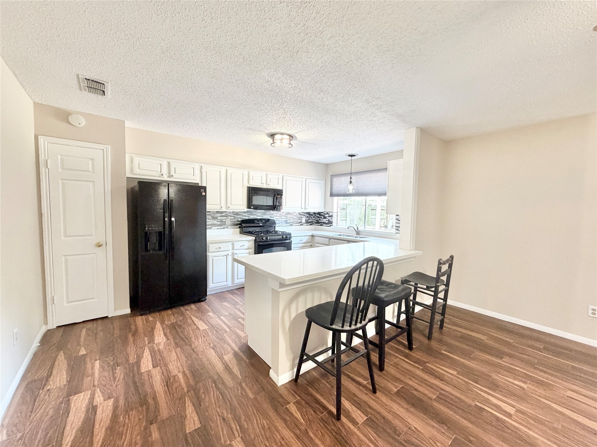 11223 Willow Field Drive Property Photo 9
