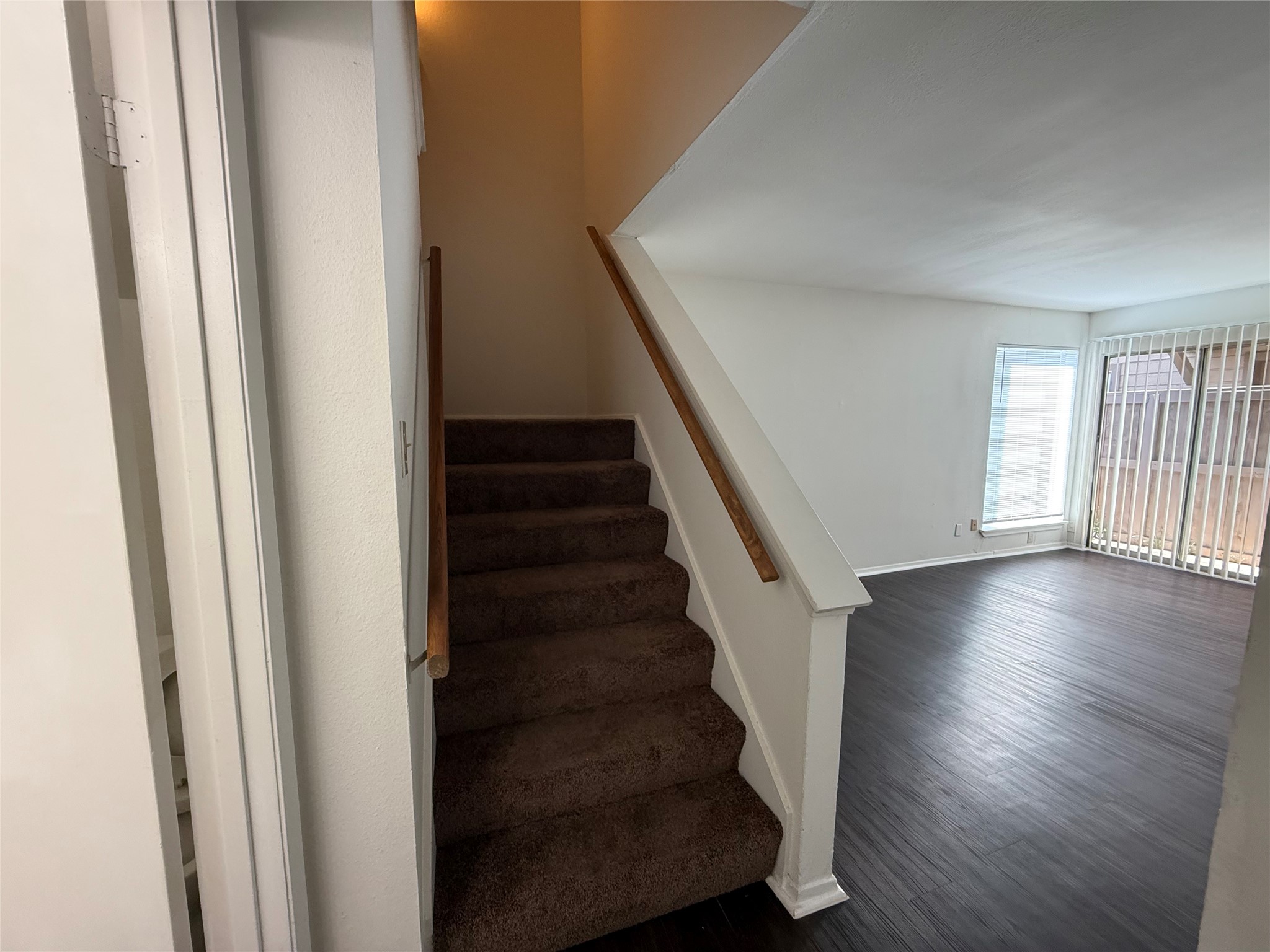 8050 Sands Point Drive C Property Photo 5