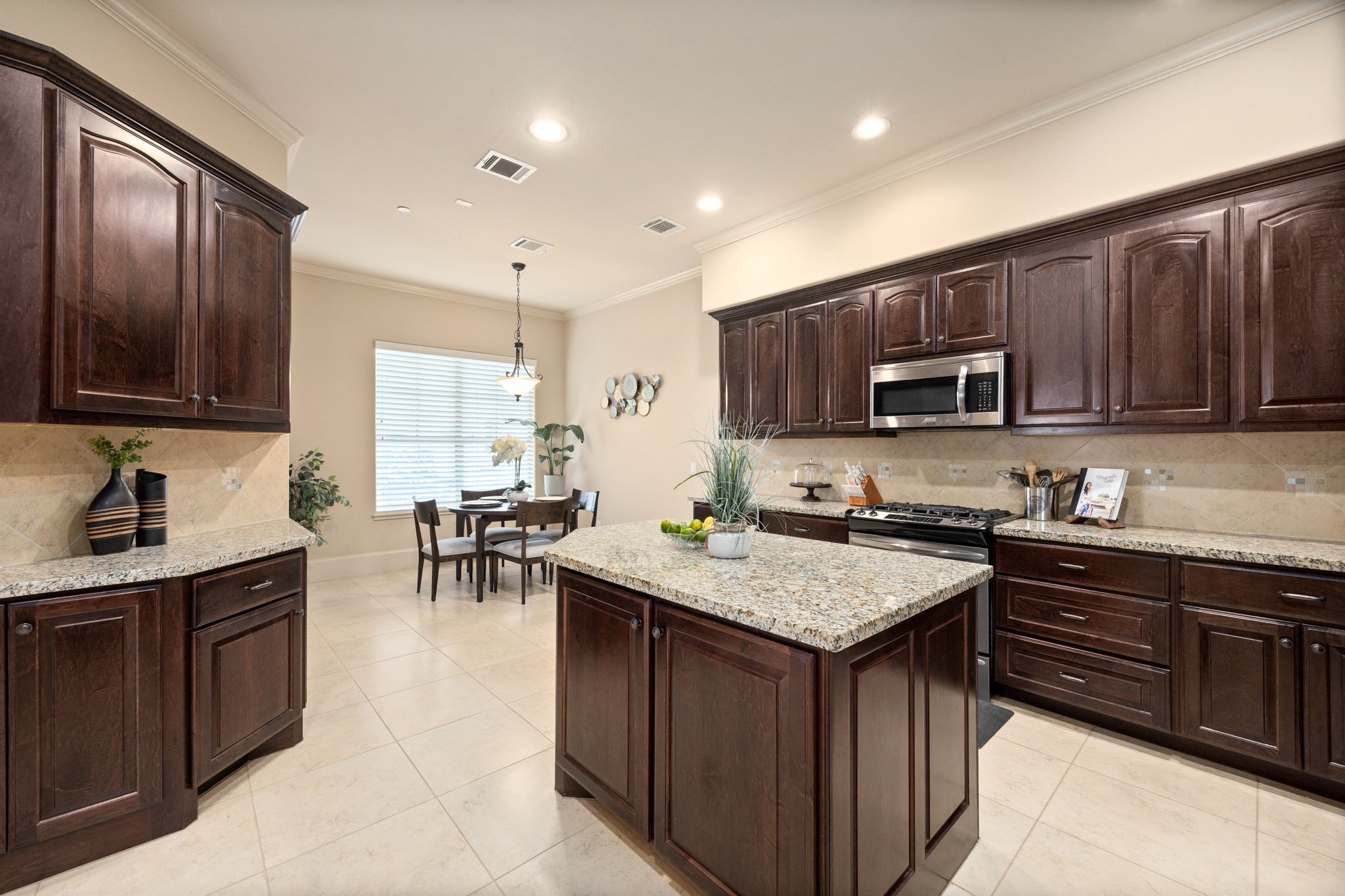 4315 Serenade Terrace Drive Property Photo 19