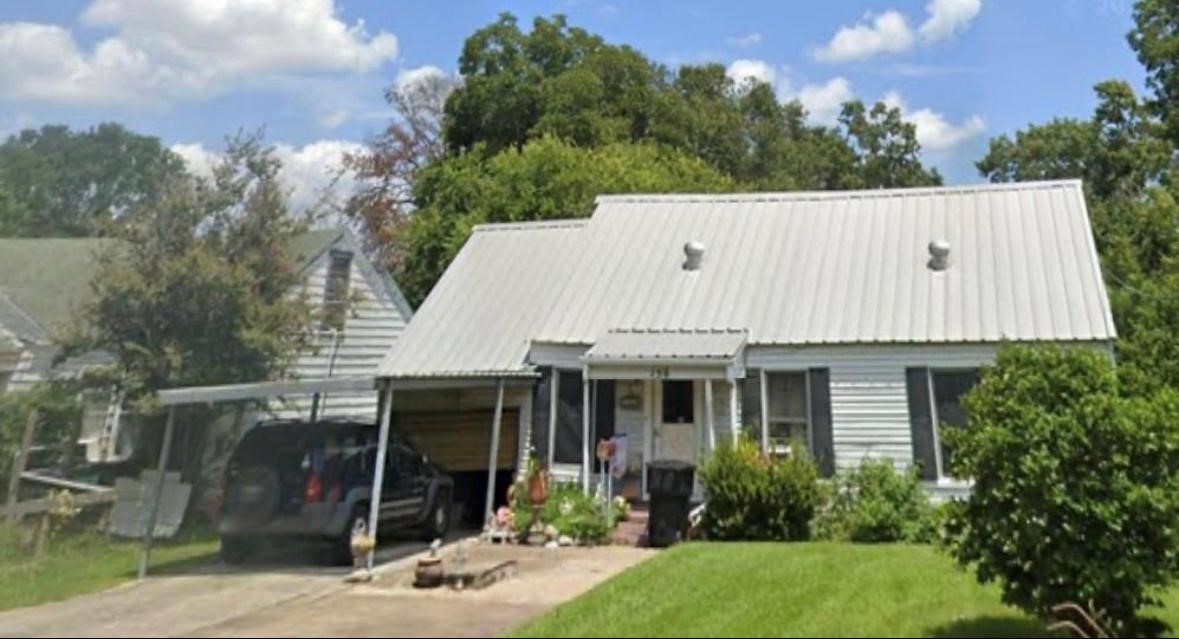 156 Hilldale Drive Property Photo 2