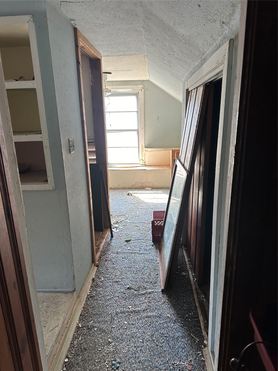 156 Hilldale Drive Property Photo 10