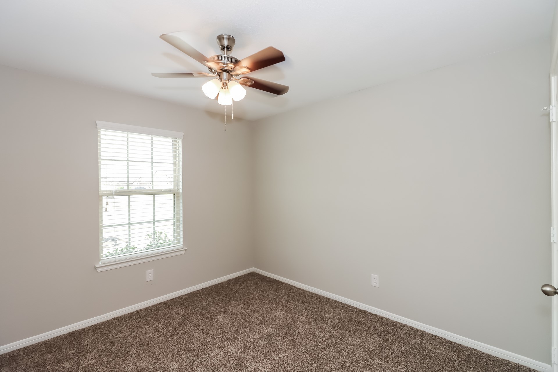 3003 Veeder Pass Lane Property Photo 10