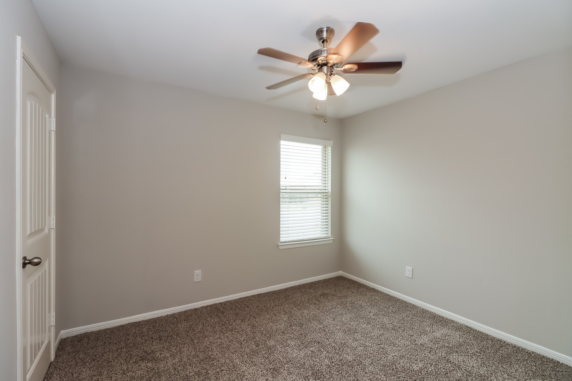 3003 Veeder Pass Lane Property Photo 11