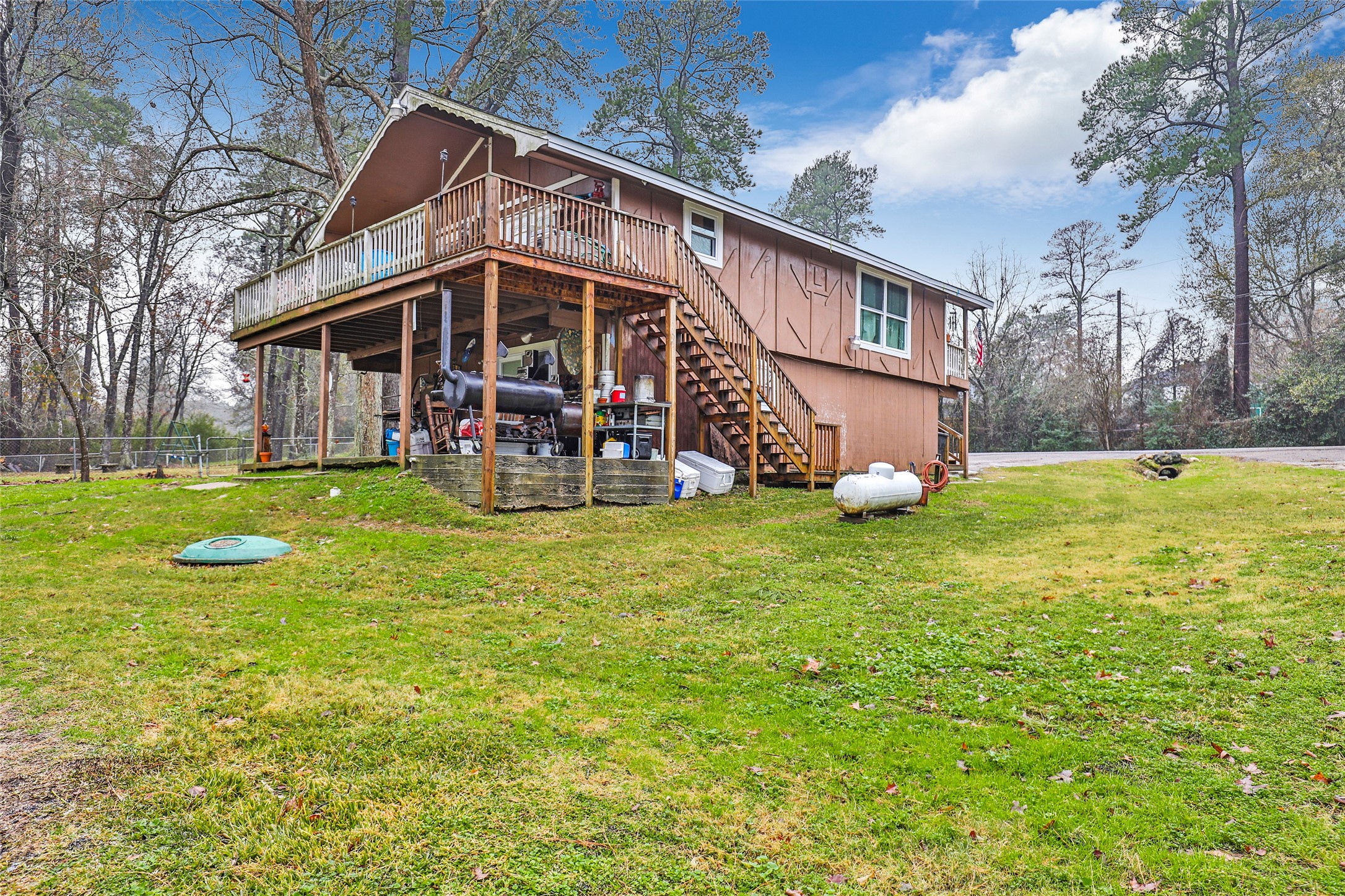 25734 Water Ridge Drive Property Photo 5