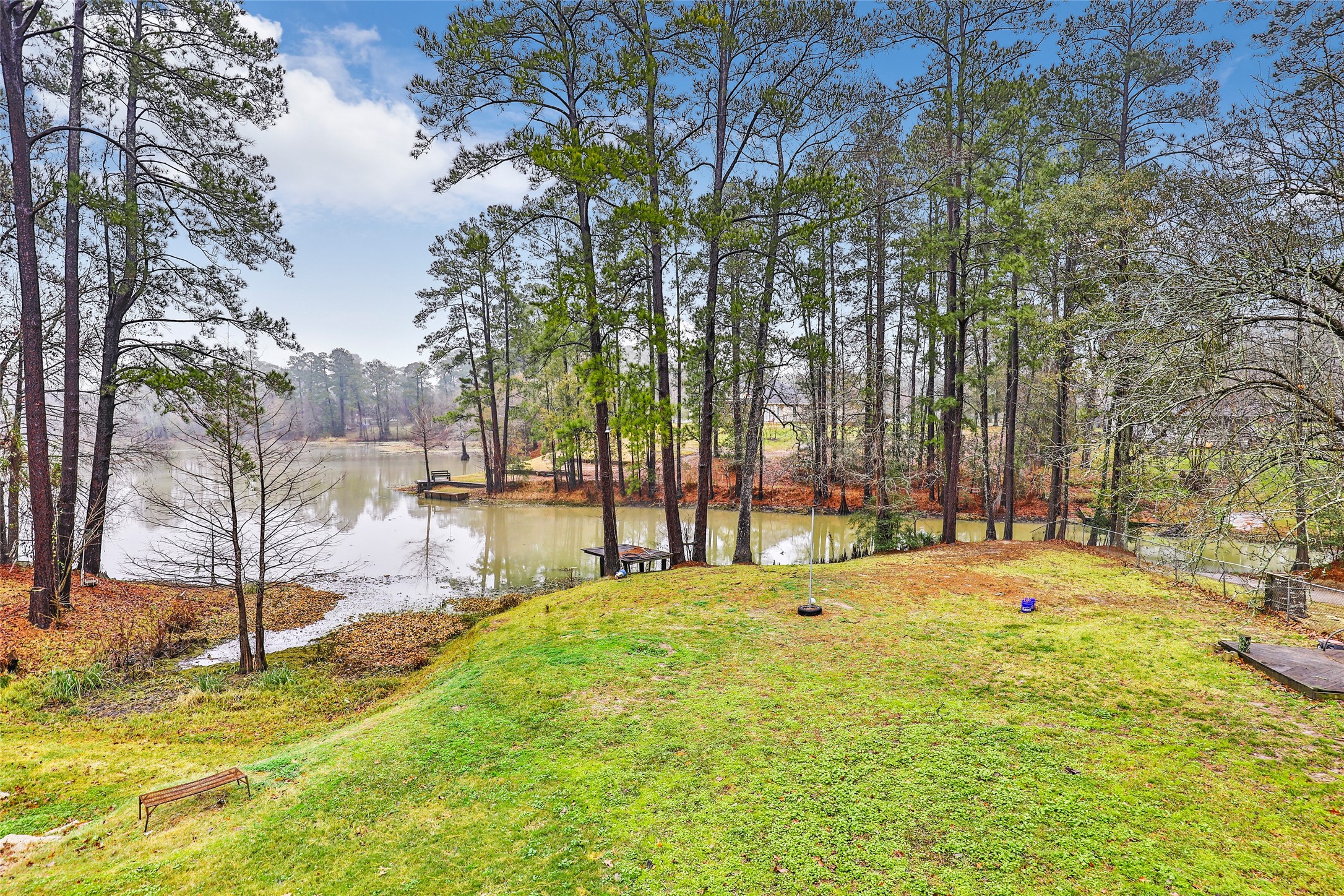 25734 Water Ridge Drive Property Photo 8