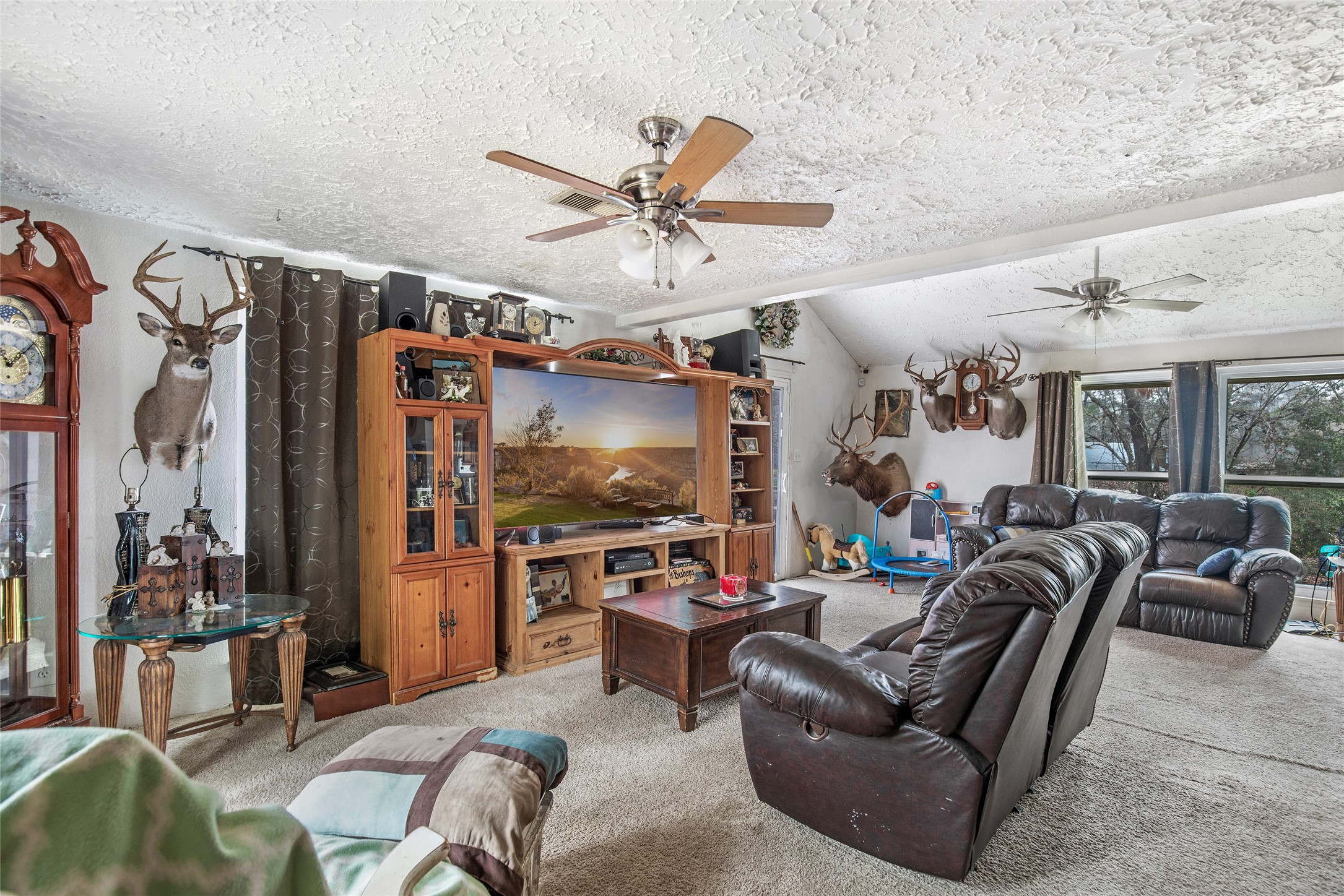 25734 Water Ridge Drive Property Photo 12