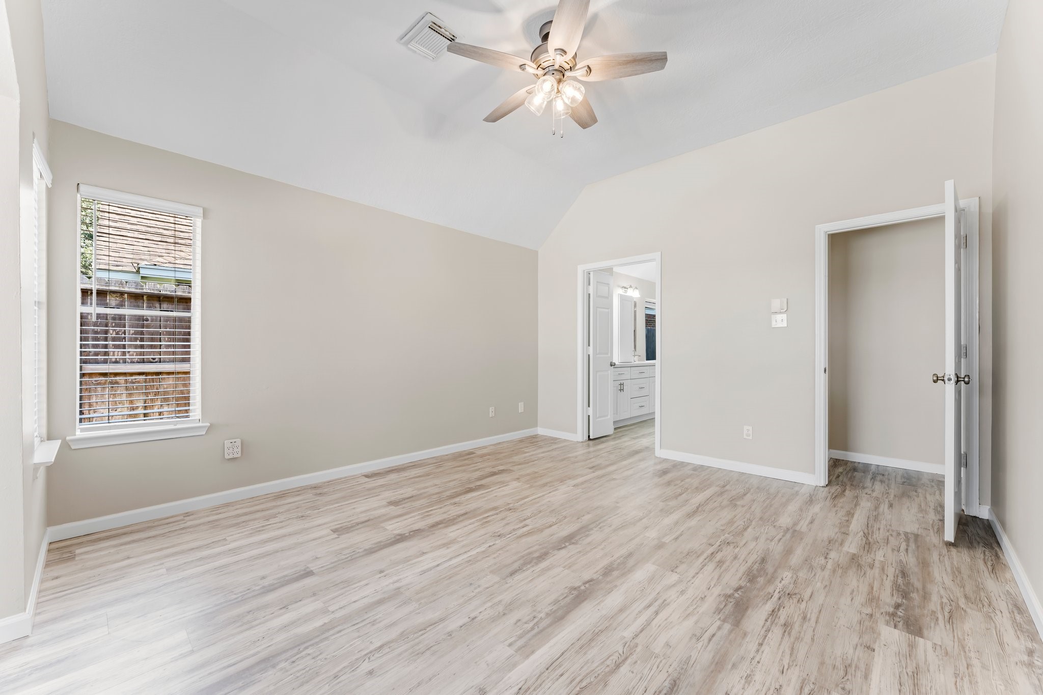 4707 Stoney Point Court Property Photo 22
