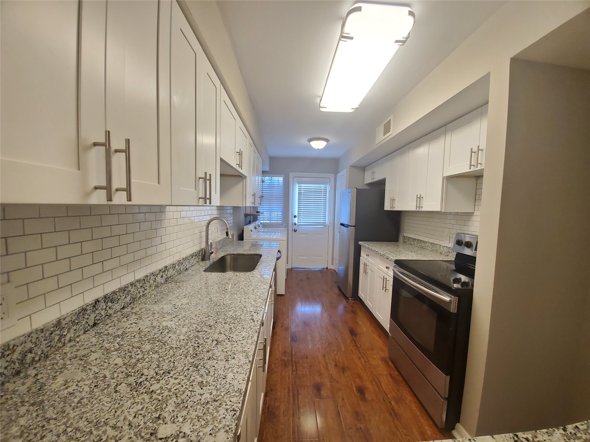 5206 Arboles Drive B3 Property Photo 9