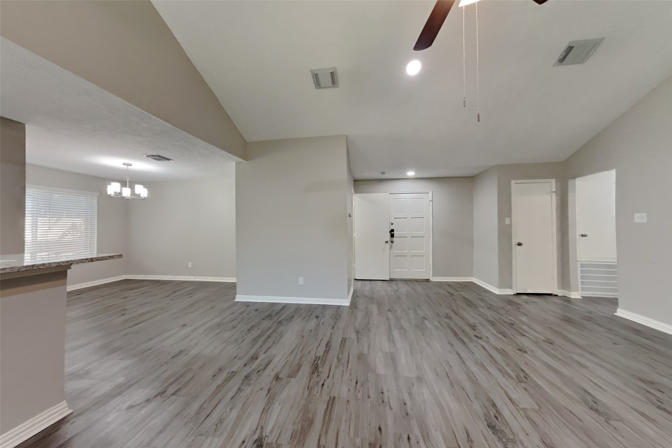 19011 Keyturn Lane Property Photo 3