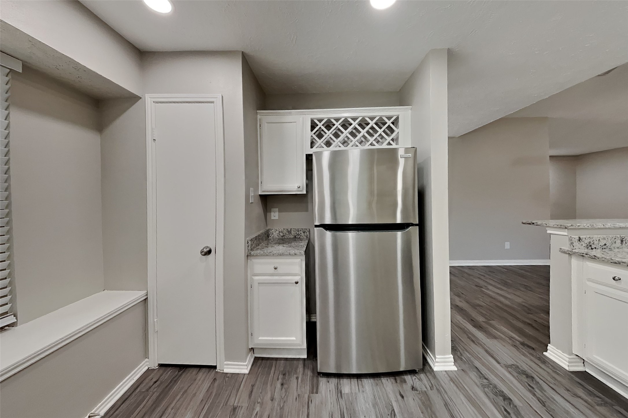 19011 Keyturn Lane Property Photo 4