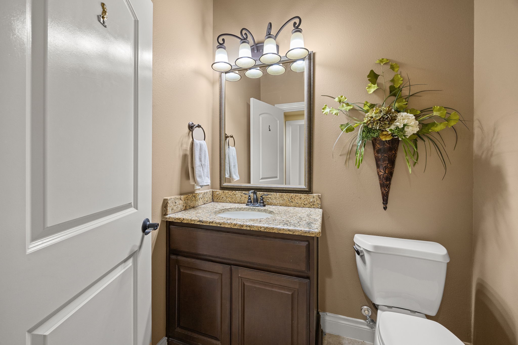 2218 Monarch Terrace Drive Property Photo 28