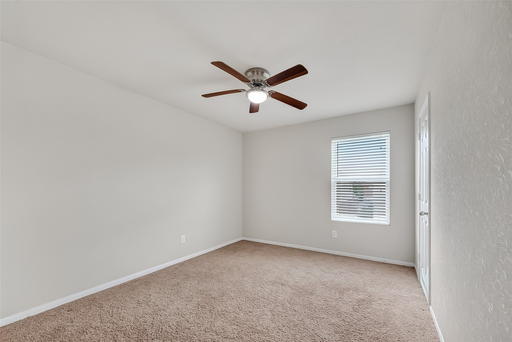 8134 Pastel Dawn Trace Trace Property Photo 35