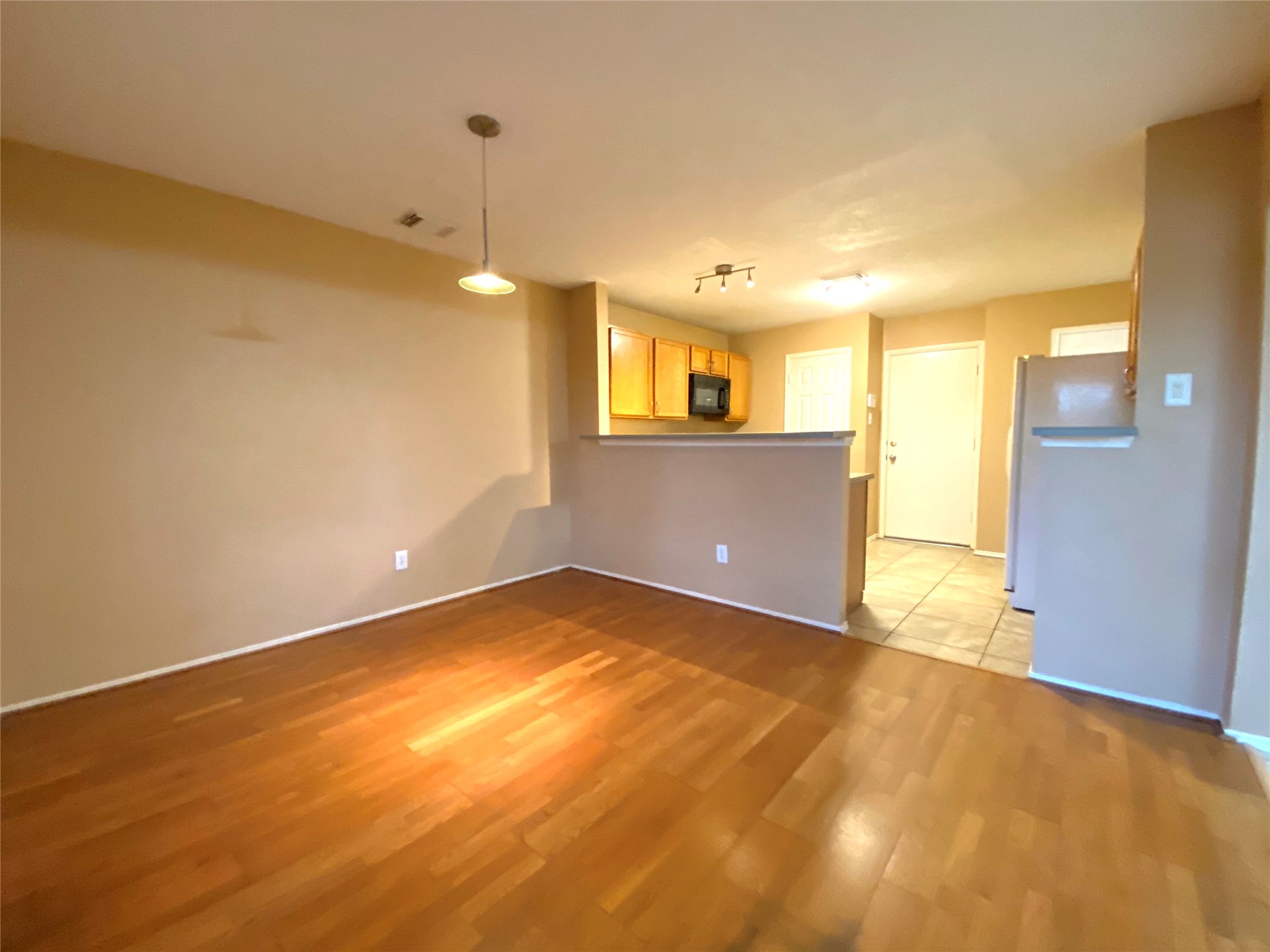 17627 Glenmorris Drive Property Photo 10