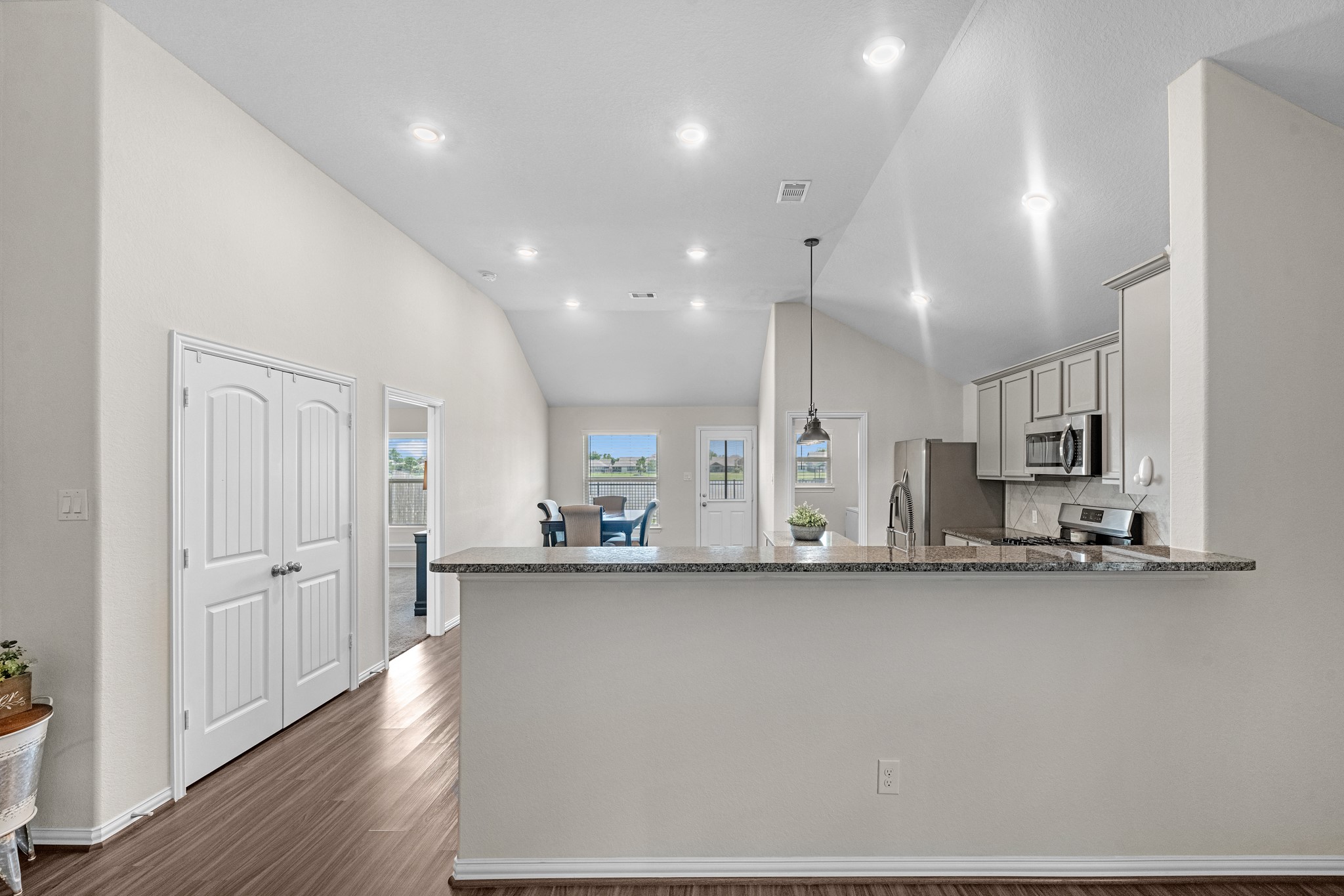24235 Gold Cheyenne Way Property Photo 11