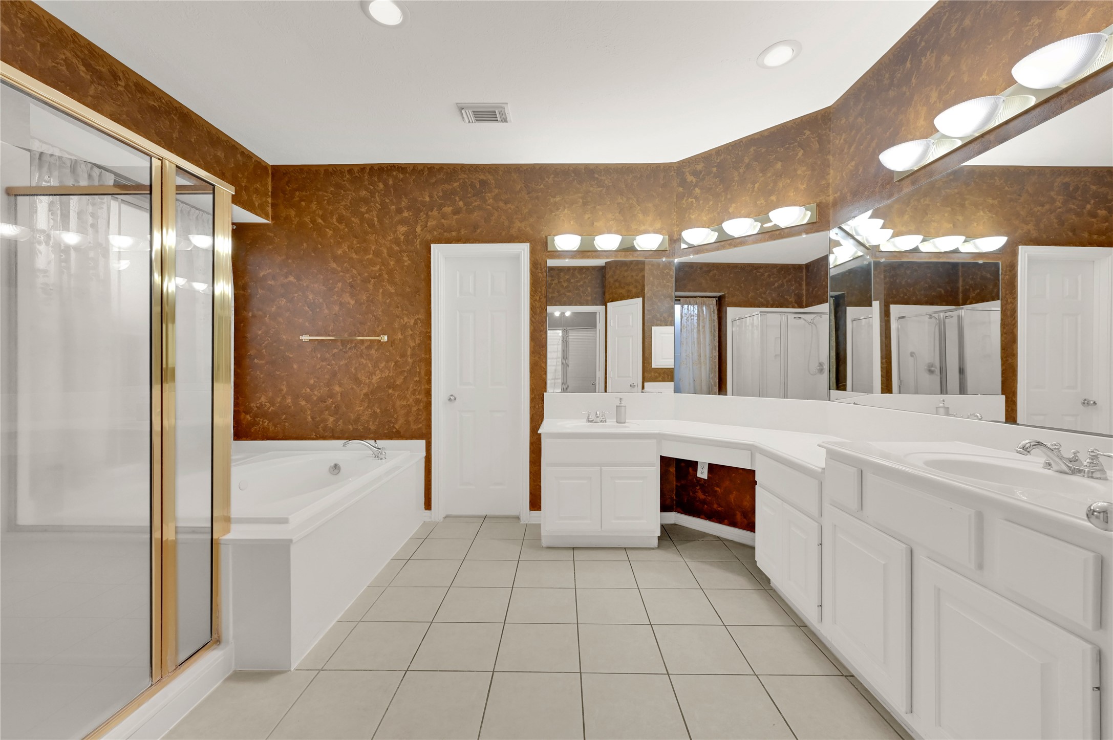 6334 Goodlowe Park Property Photo 25
