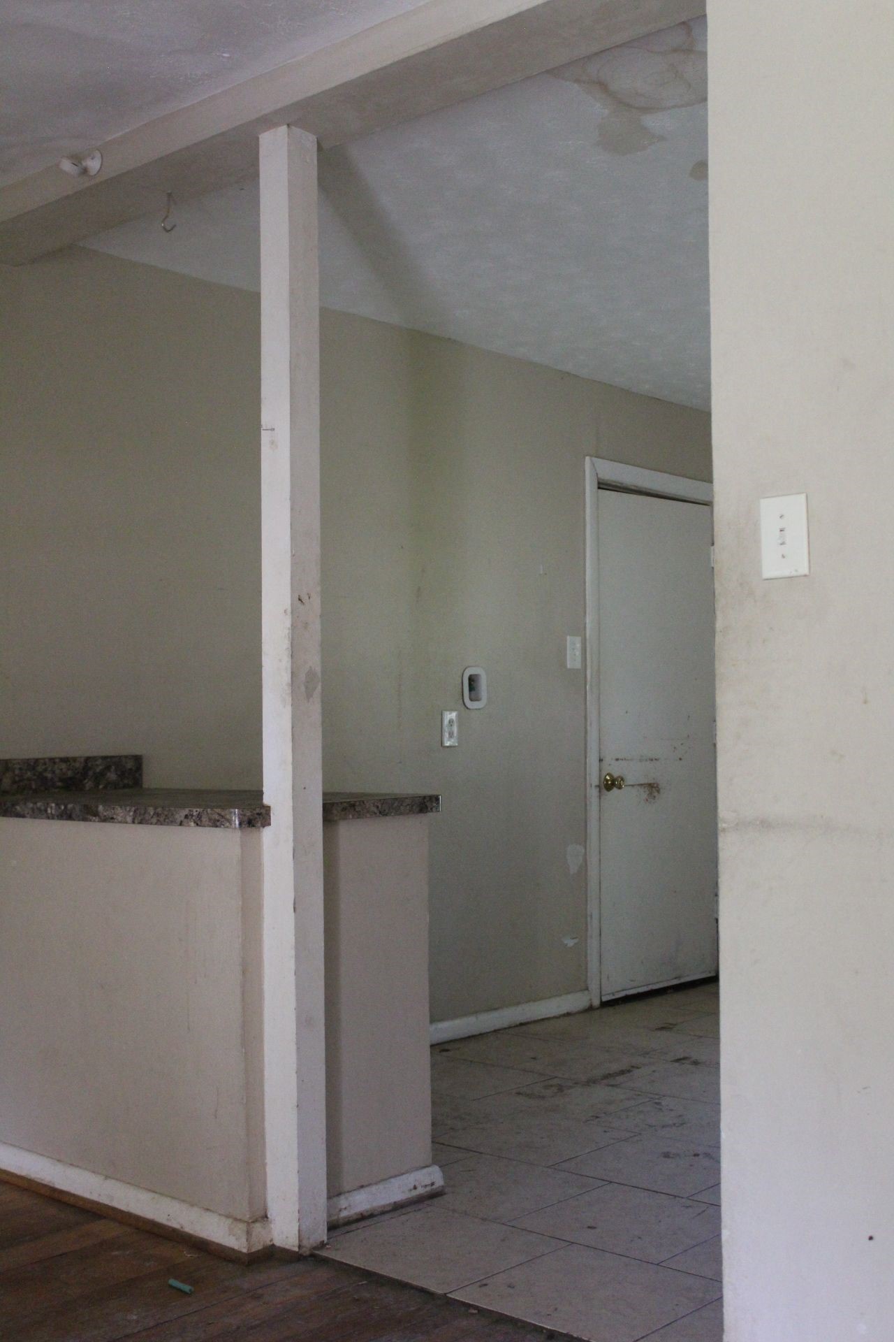4813 Angleton Street Property Photo 4
