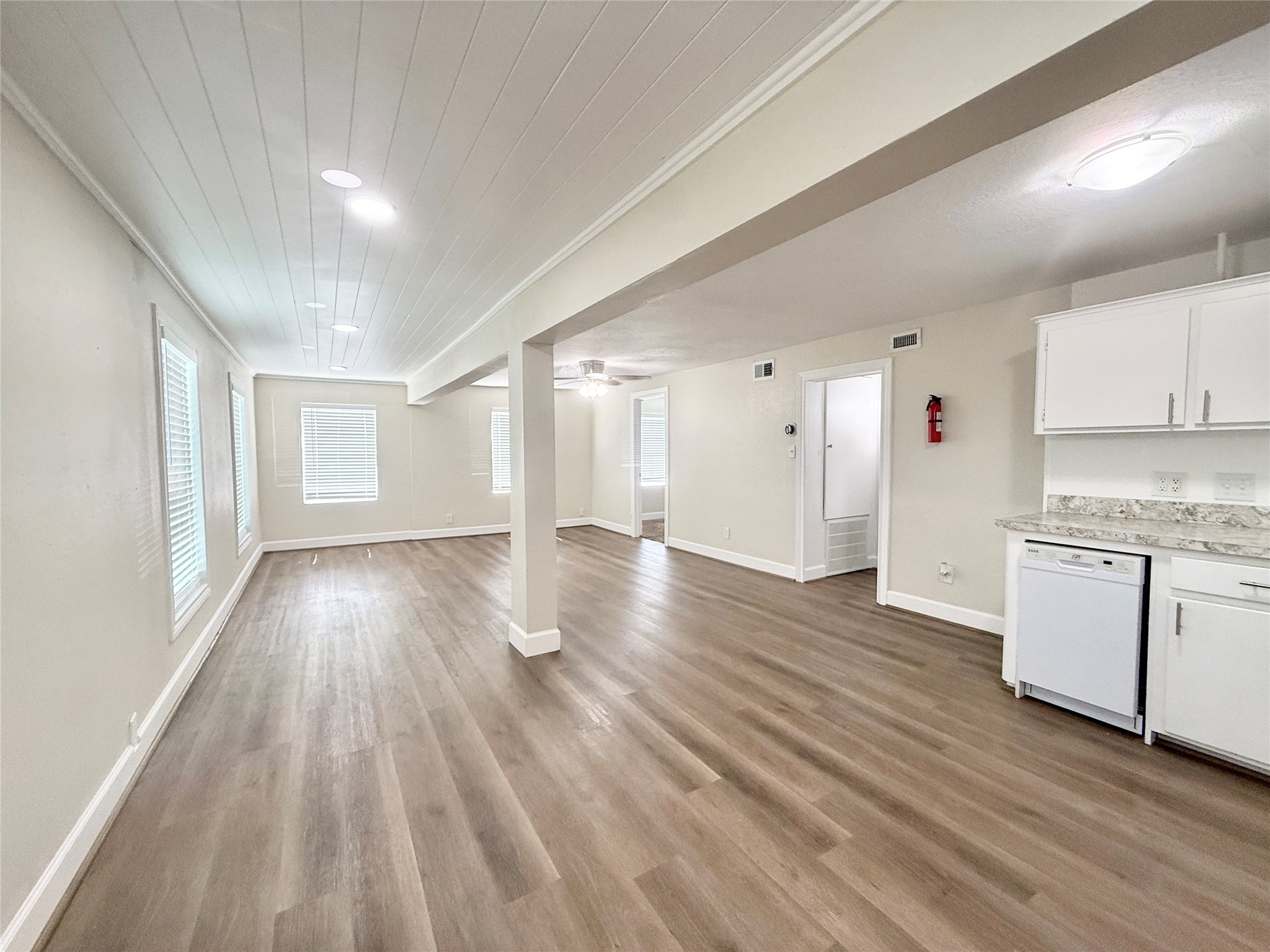 414 Murex Street Property Photo 3