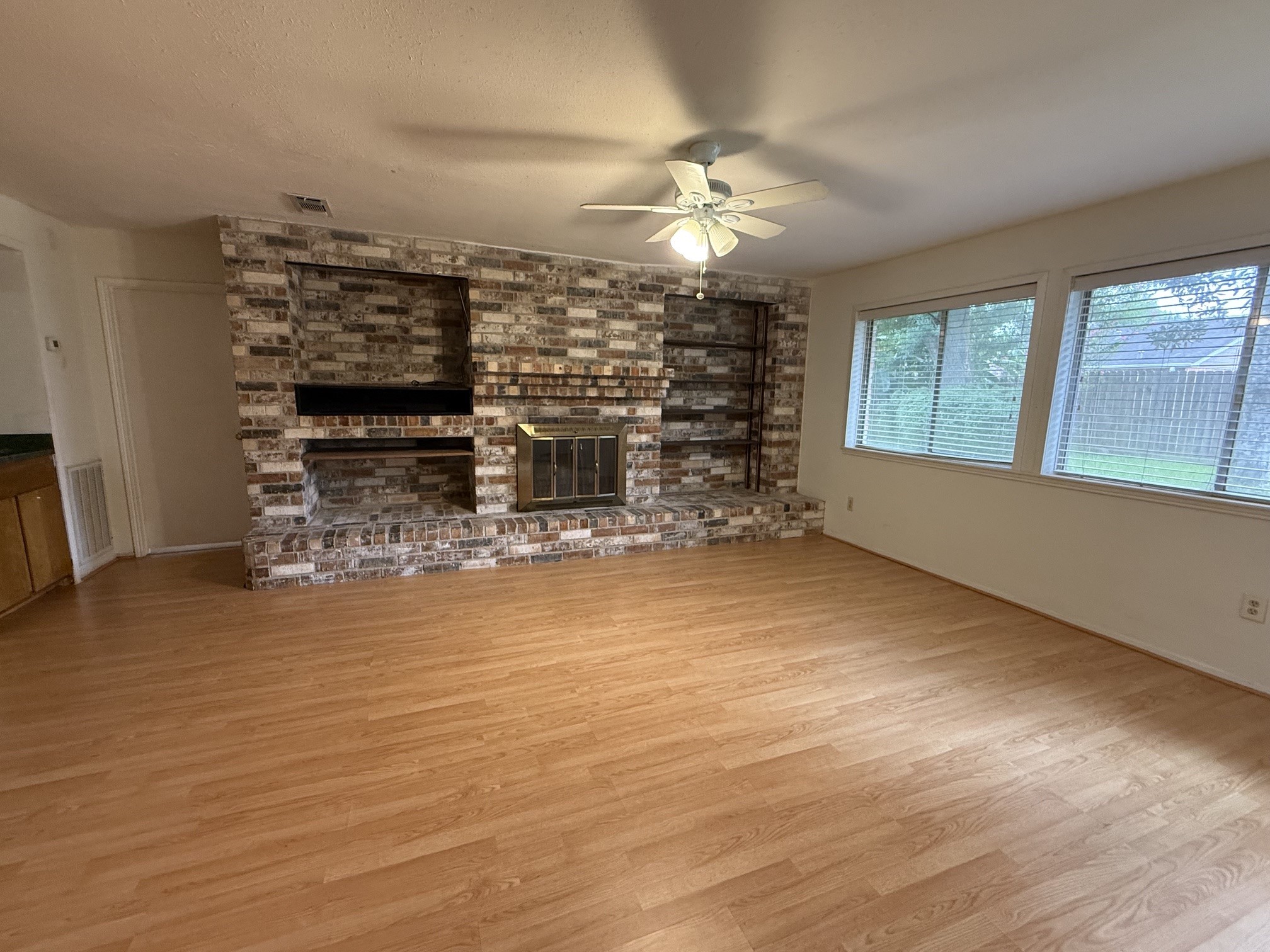 16402 Cavendish Drive Property Photo 5