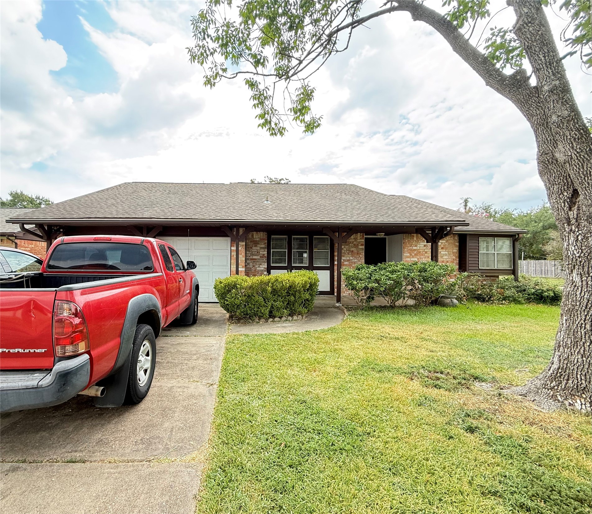 16402 Cavendish Drive Property Photo 23