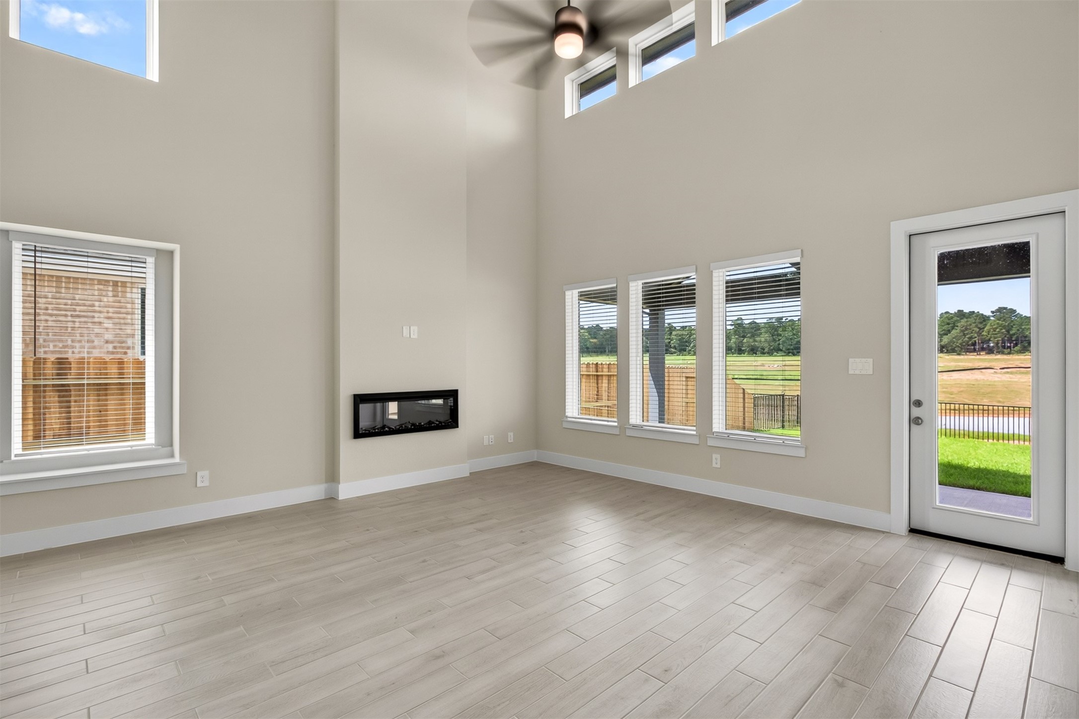 10107 Copia Lane Property Photo 15