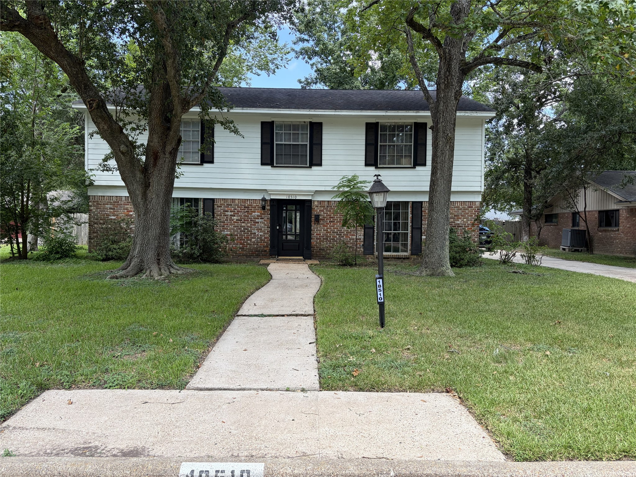 18510 Point Lookout Drive Property Photo