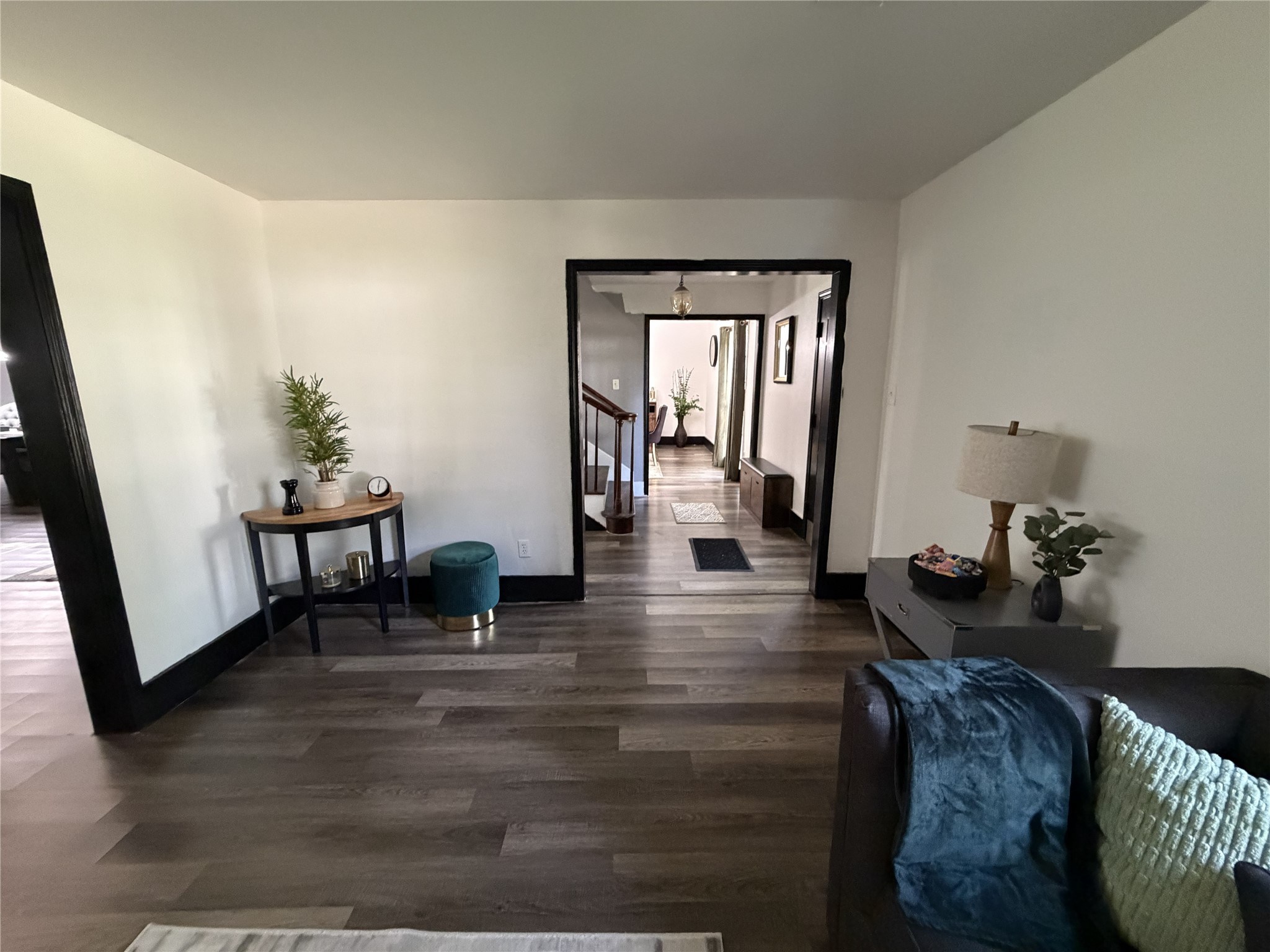 18510 Point Lookout Drive Property Photo 8