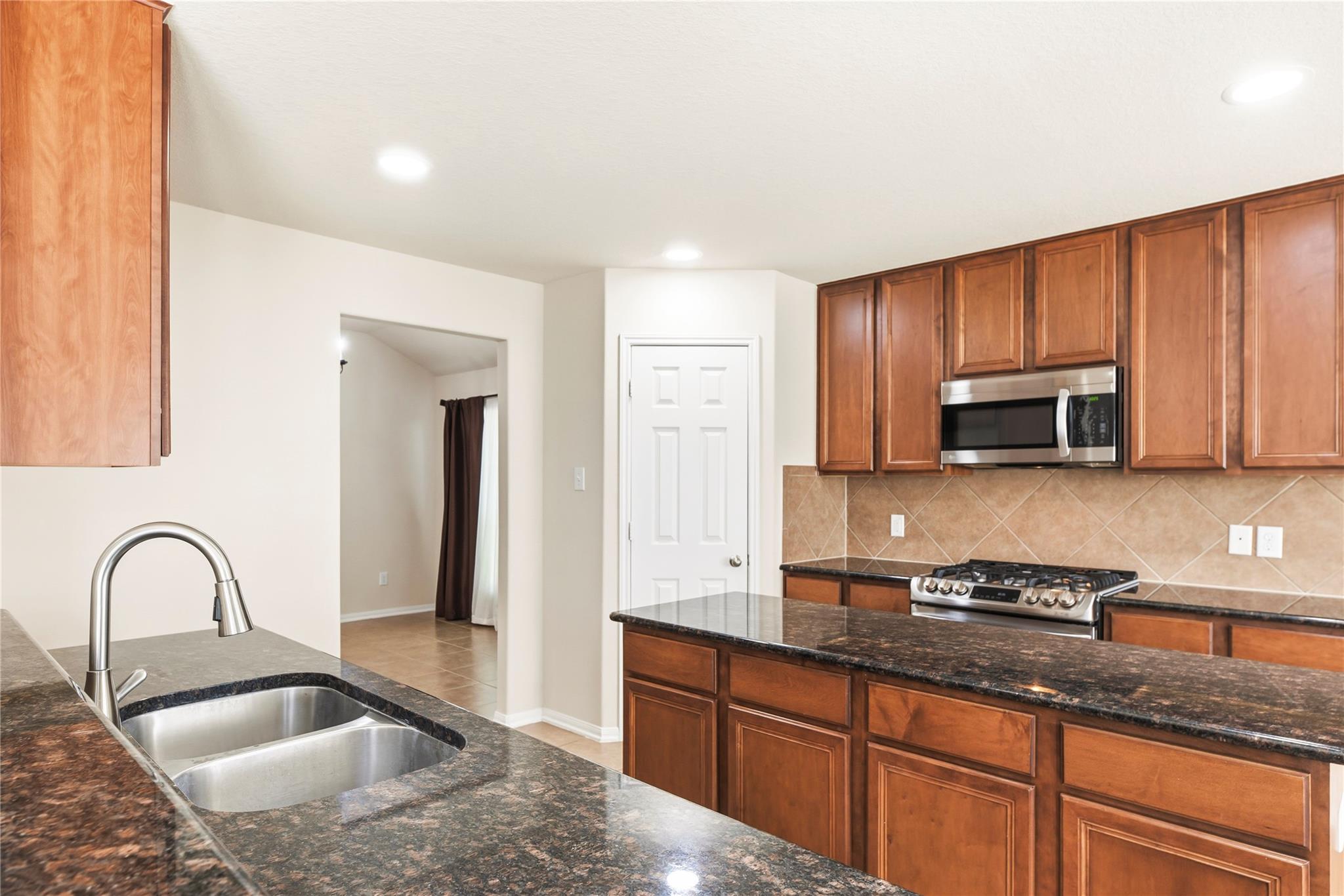 15118 Russet Bend Lane, Cypress Tx 77429 Property Photo 9