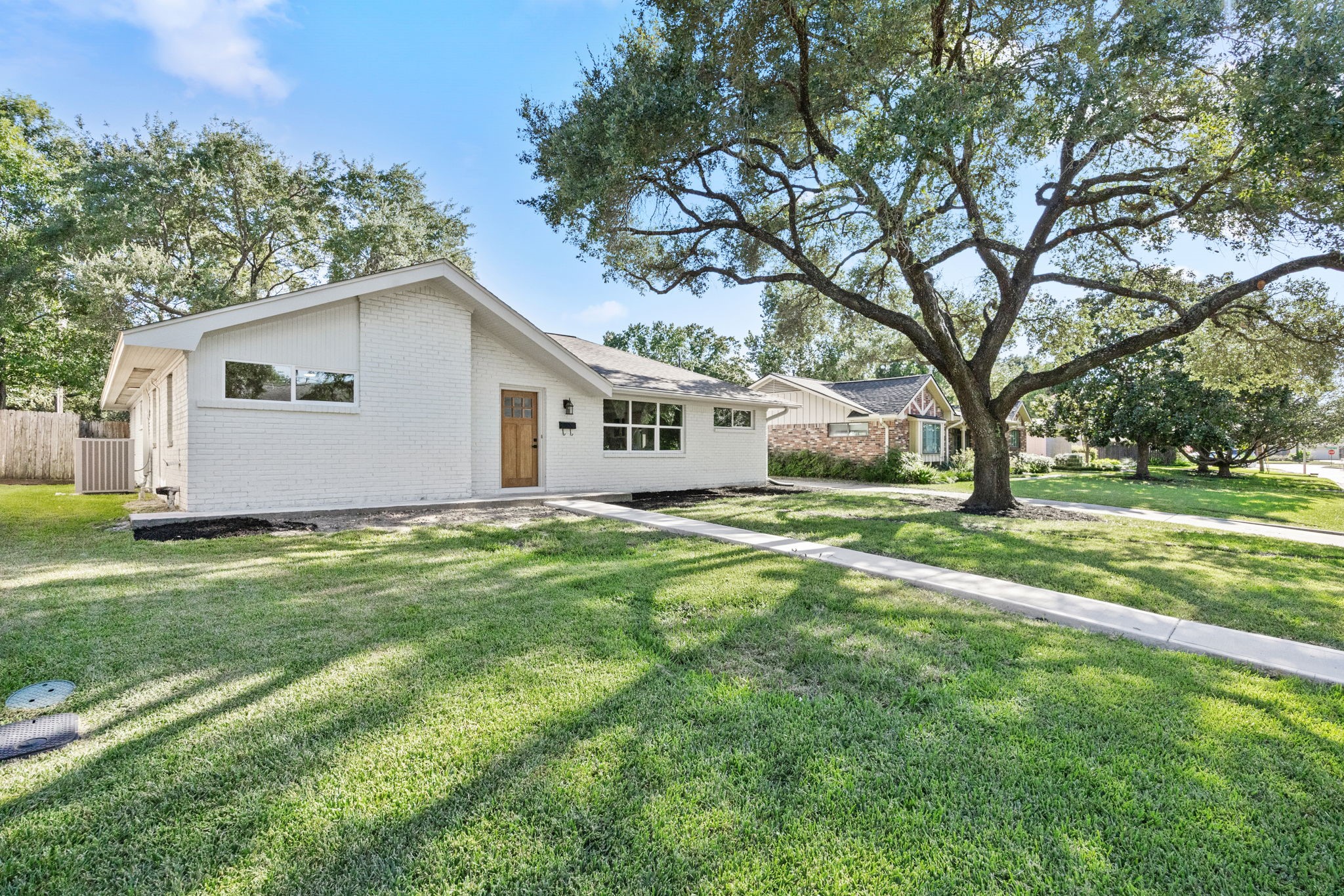 5655 Edith Street Property Photo 2