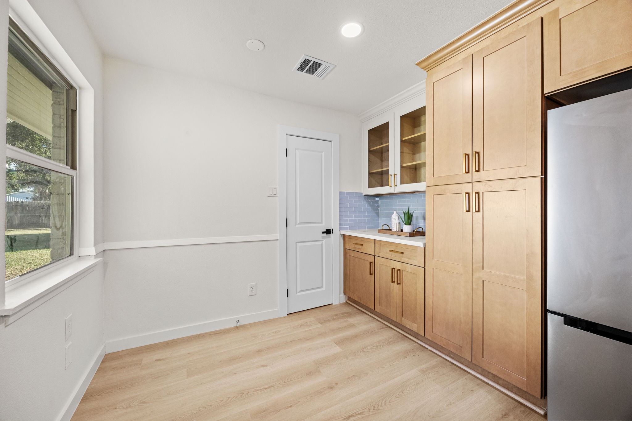 5655 Edith Street Property Photo 17