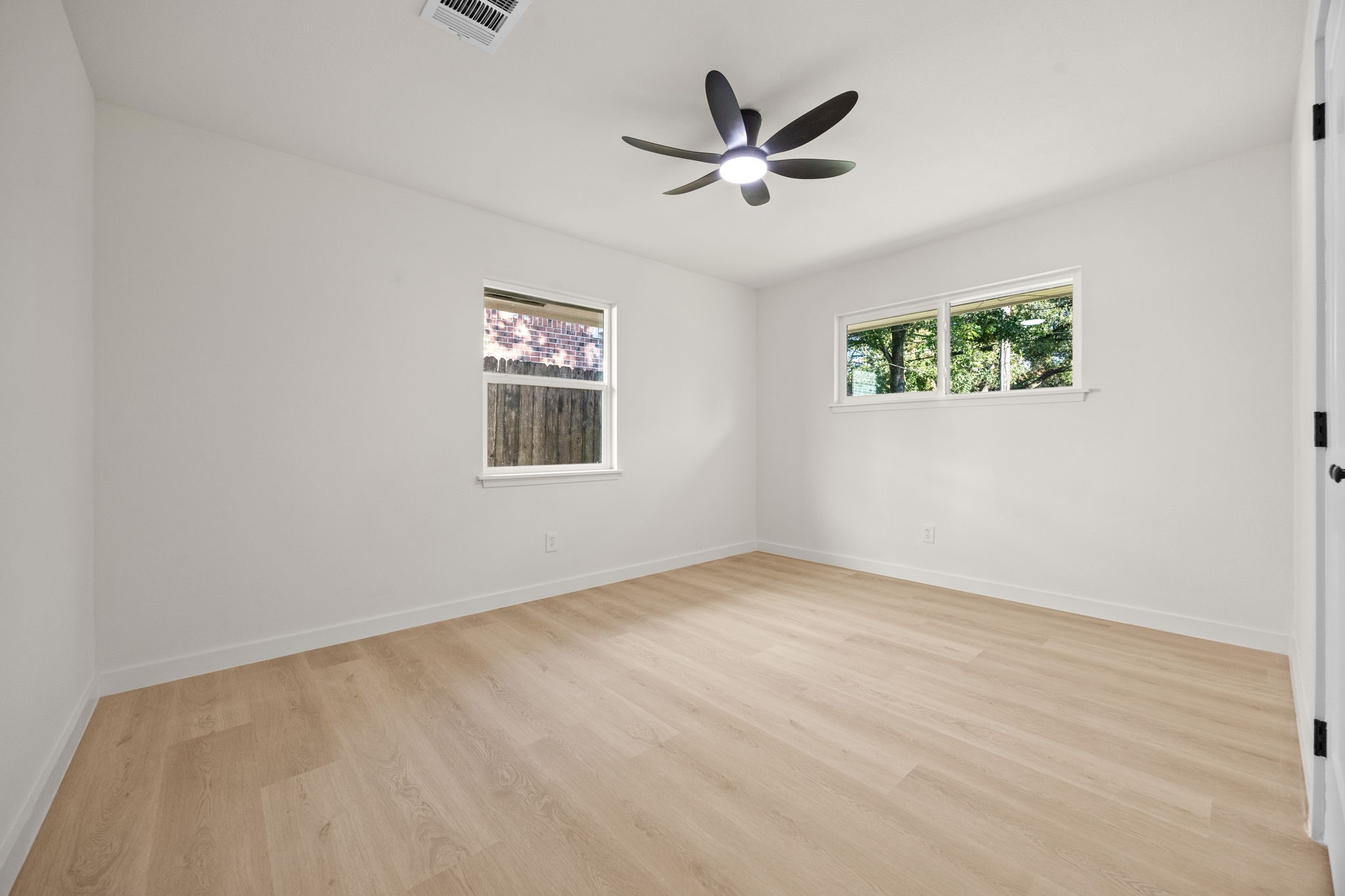 5655 Edith Street Property Photo 26