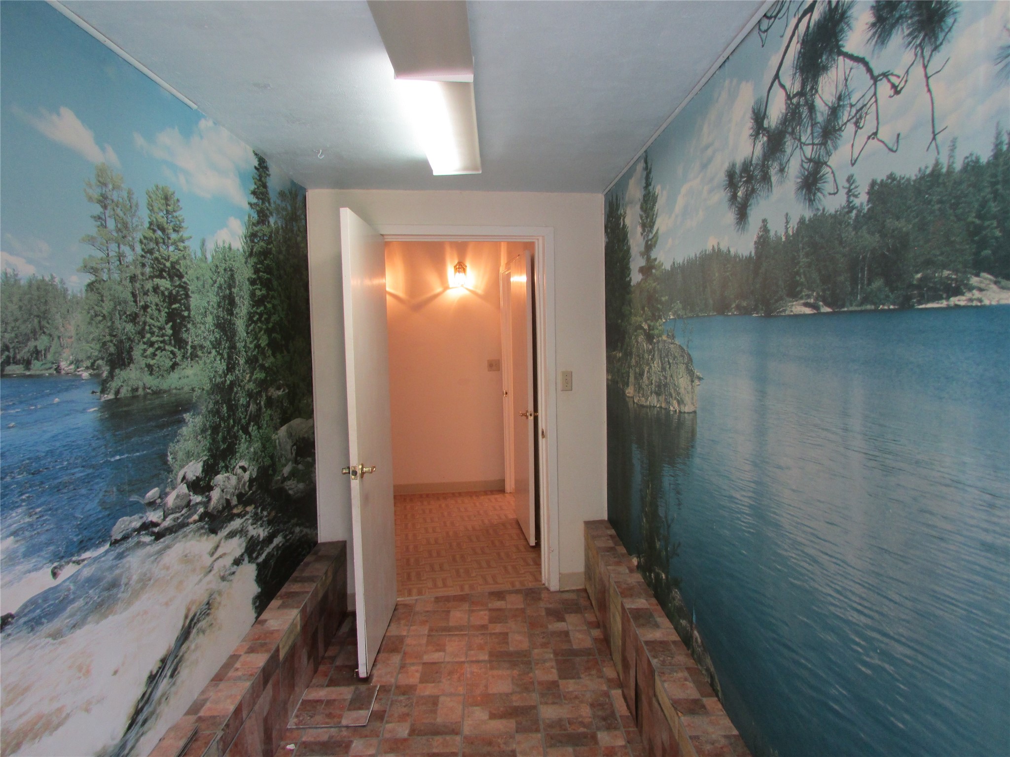 9 Mars Property Photo 2