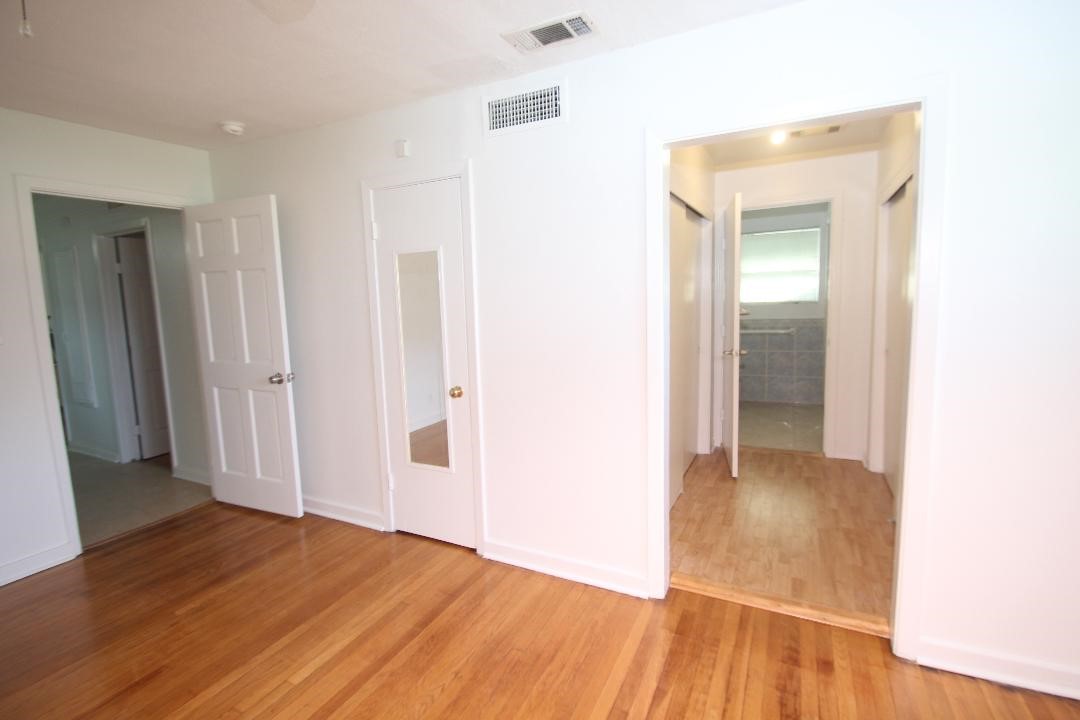 3407 Wentworth Street Property Photo 8