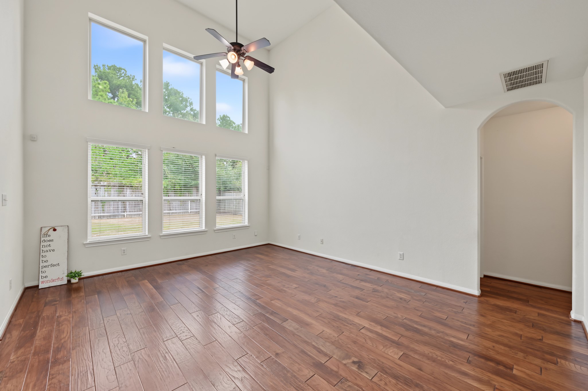 11 Sagamore Ridge Place Property Photo 6