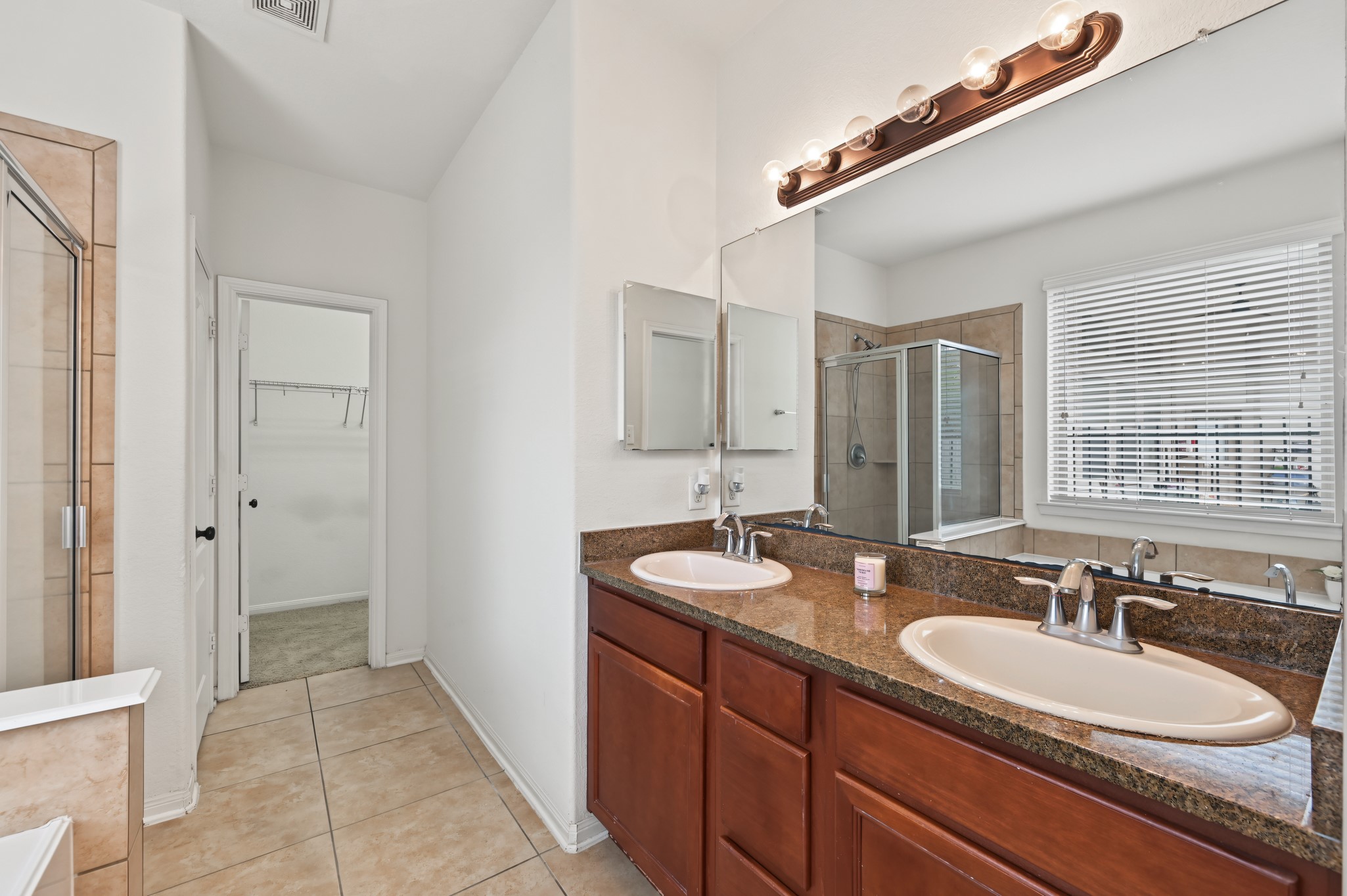 11 Sagamore Ridge Place Property Photo 16