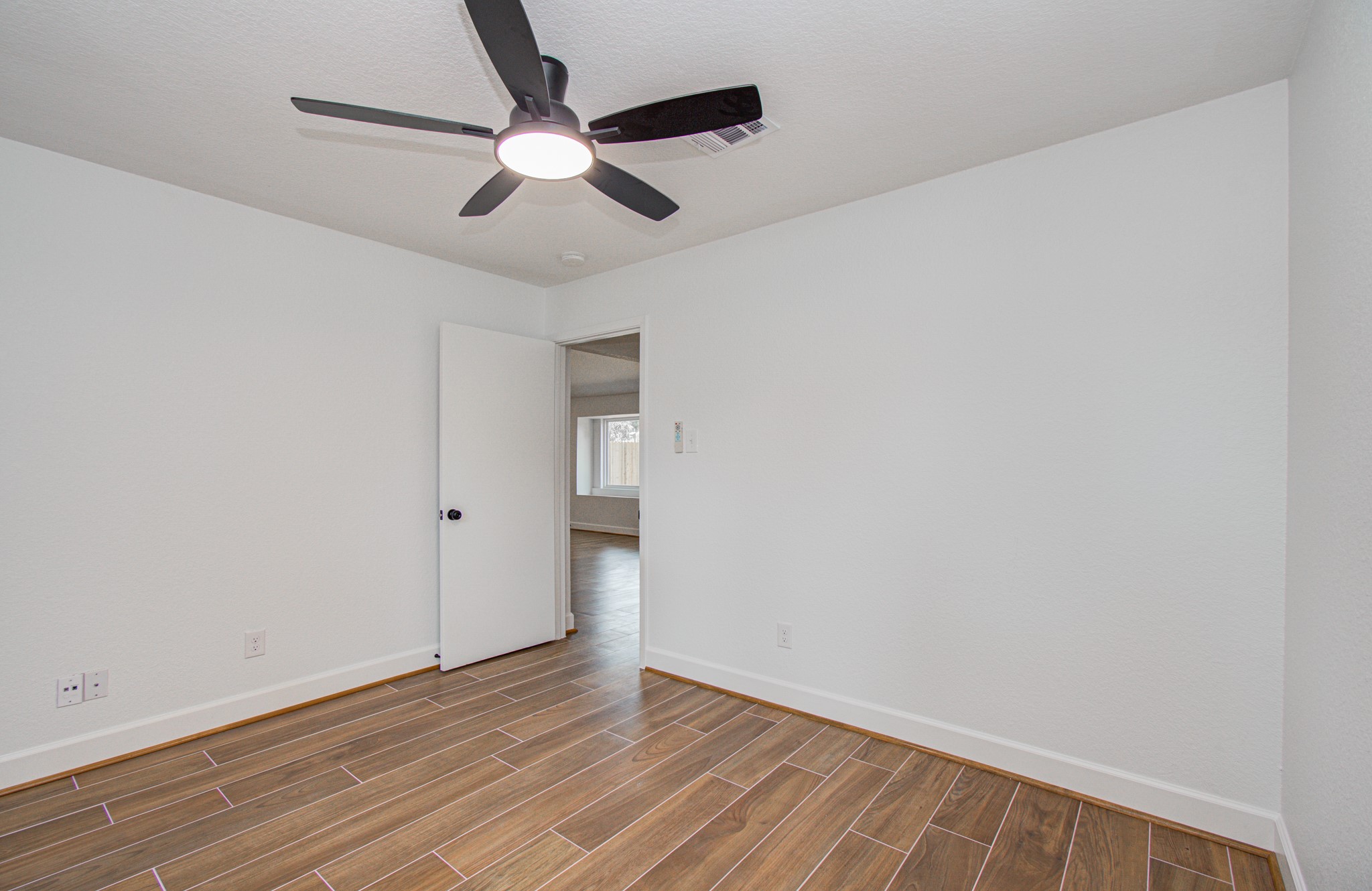 11223 Voltaire Drive Property Photo 19