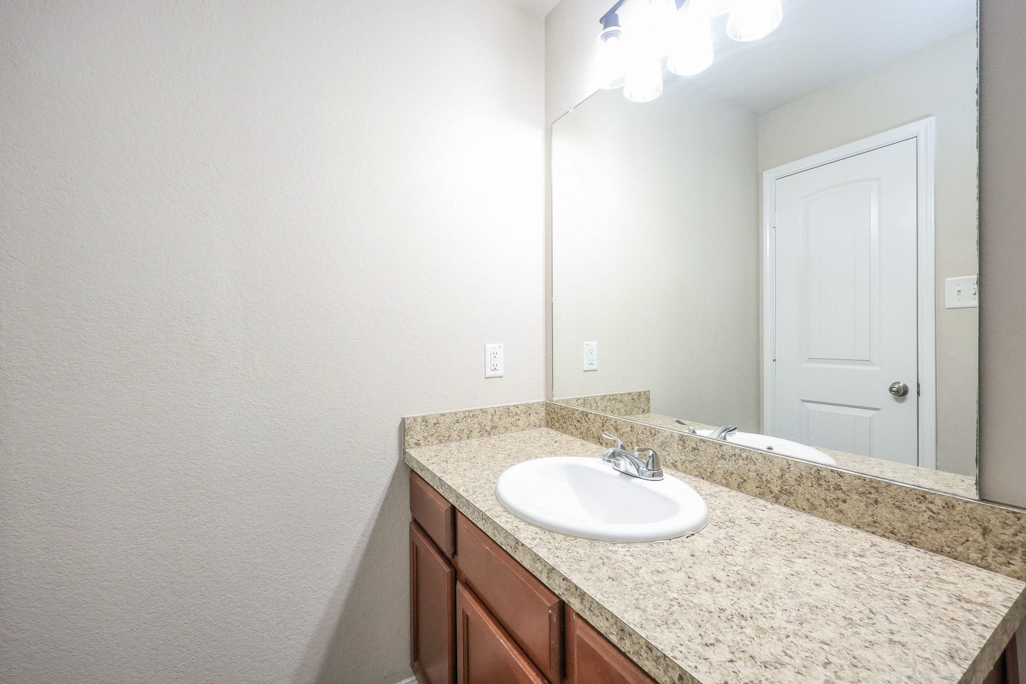 18643 Cooper Ravine Way Property Photo 7
