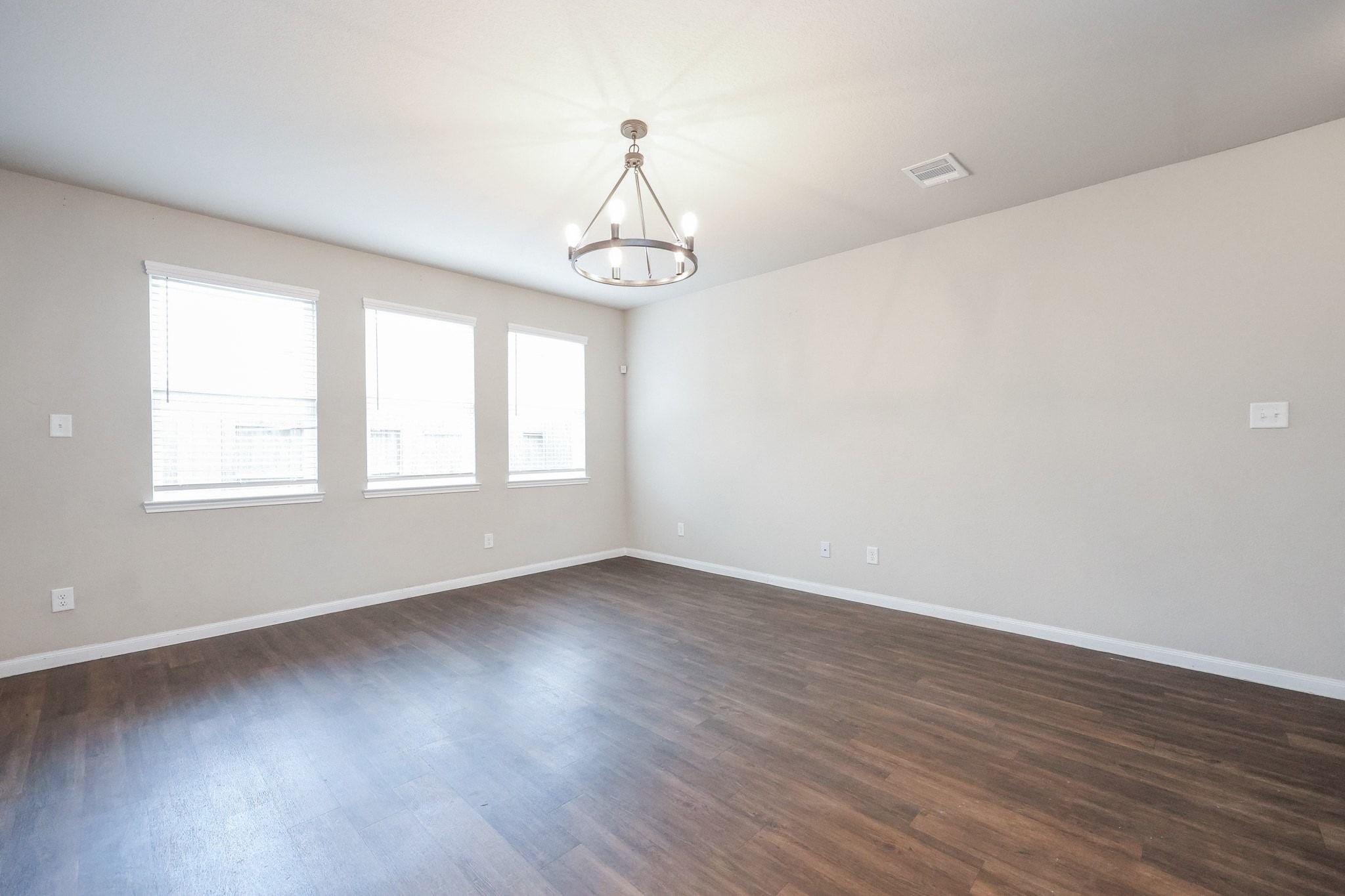 18643 Cooper Ravine Way Property Photo 8